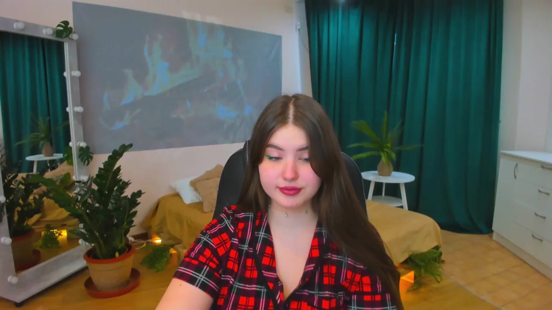 Gallery image thumbnail from AdmireMyEyes's myfreecams stream on, 02/29/2024, 09:37 image 14 of 20
