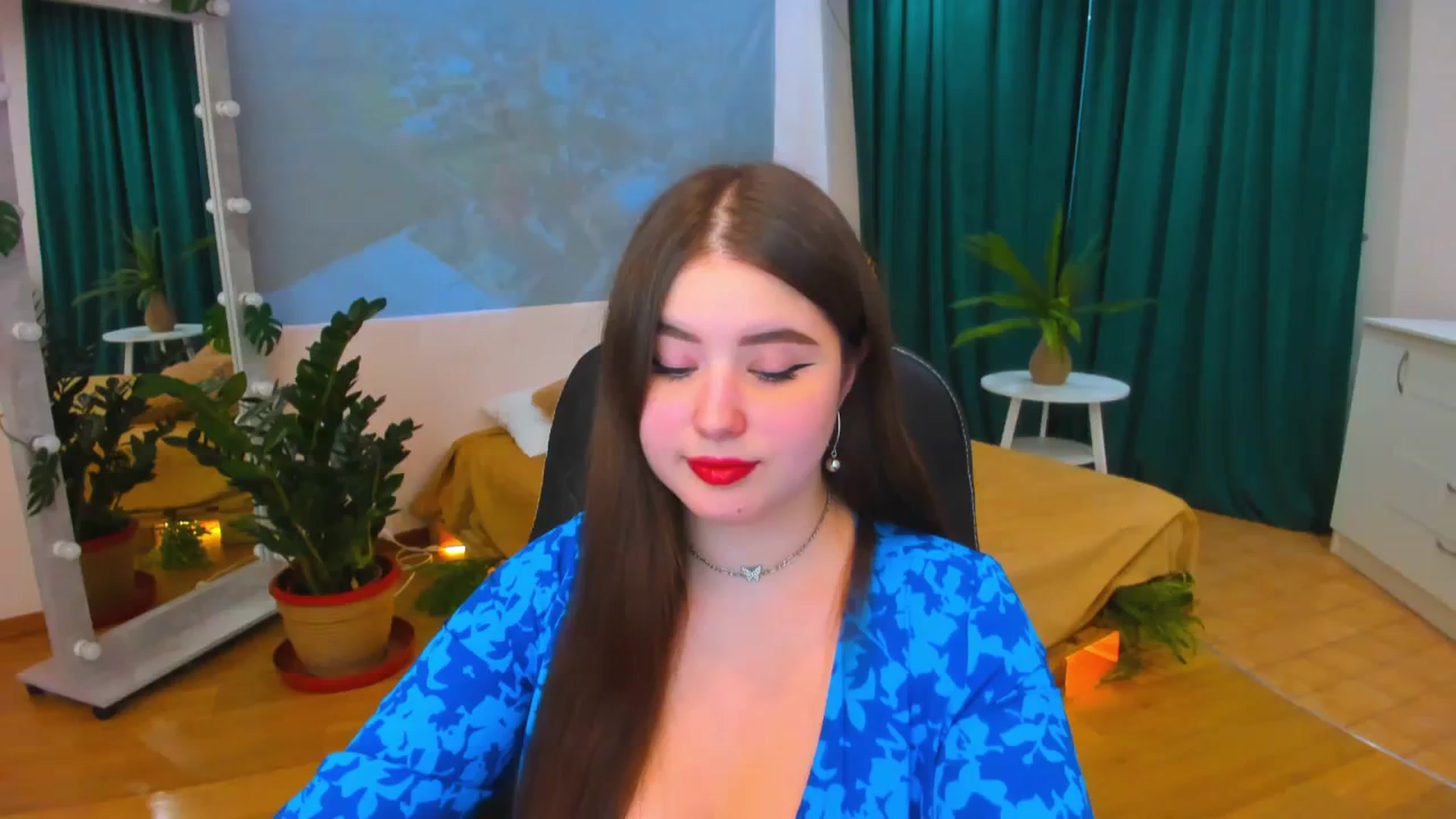 Gallery image thumbnail from AdmireMyEyes's myfreecams stream on, 03/03/2024, 08:33 image 1 of 20