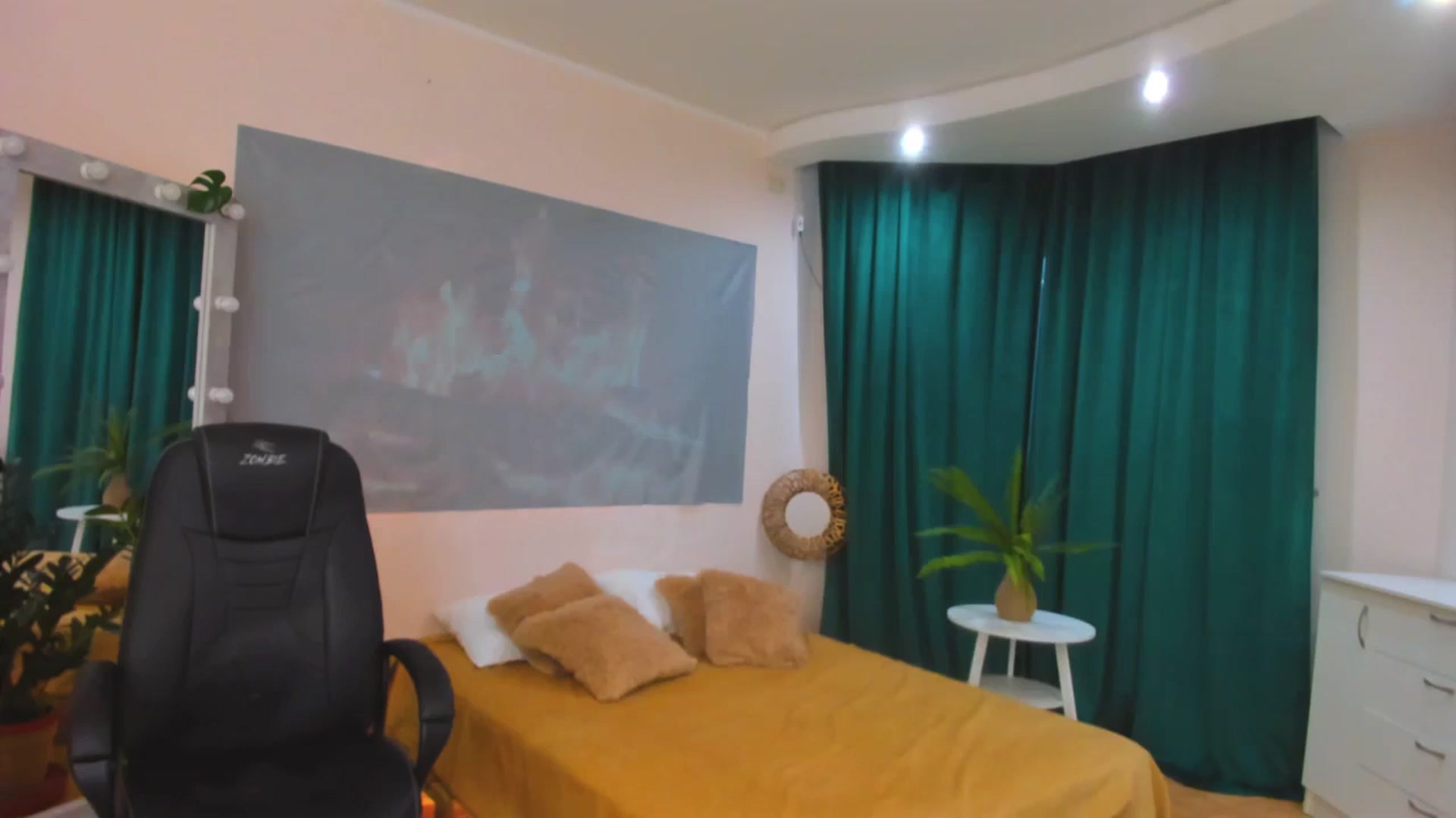 Gallery image thumbnail from AdmireMyEyes's myfreecams stream on, 03/06/2024, 06:45 image 2 of 20