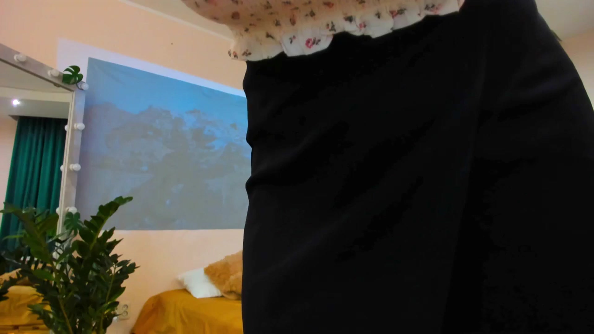 Gallery image thumbnail from AdmireMyEyes's myfreecams stream on, 03/09/2024, 19:47 image 2 of 20
