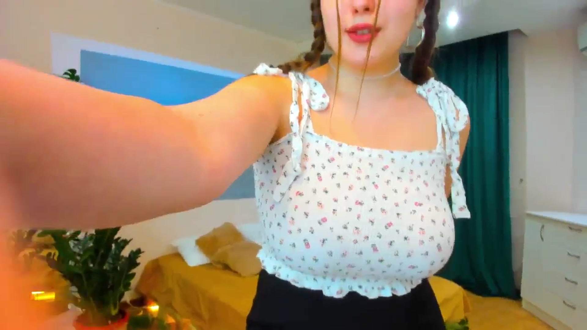 Gallery image thumbnail from AdmireMyEyes's myfreecams stream on, 03/09/2024, 19:47 image 3 of 20
