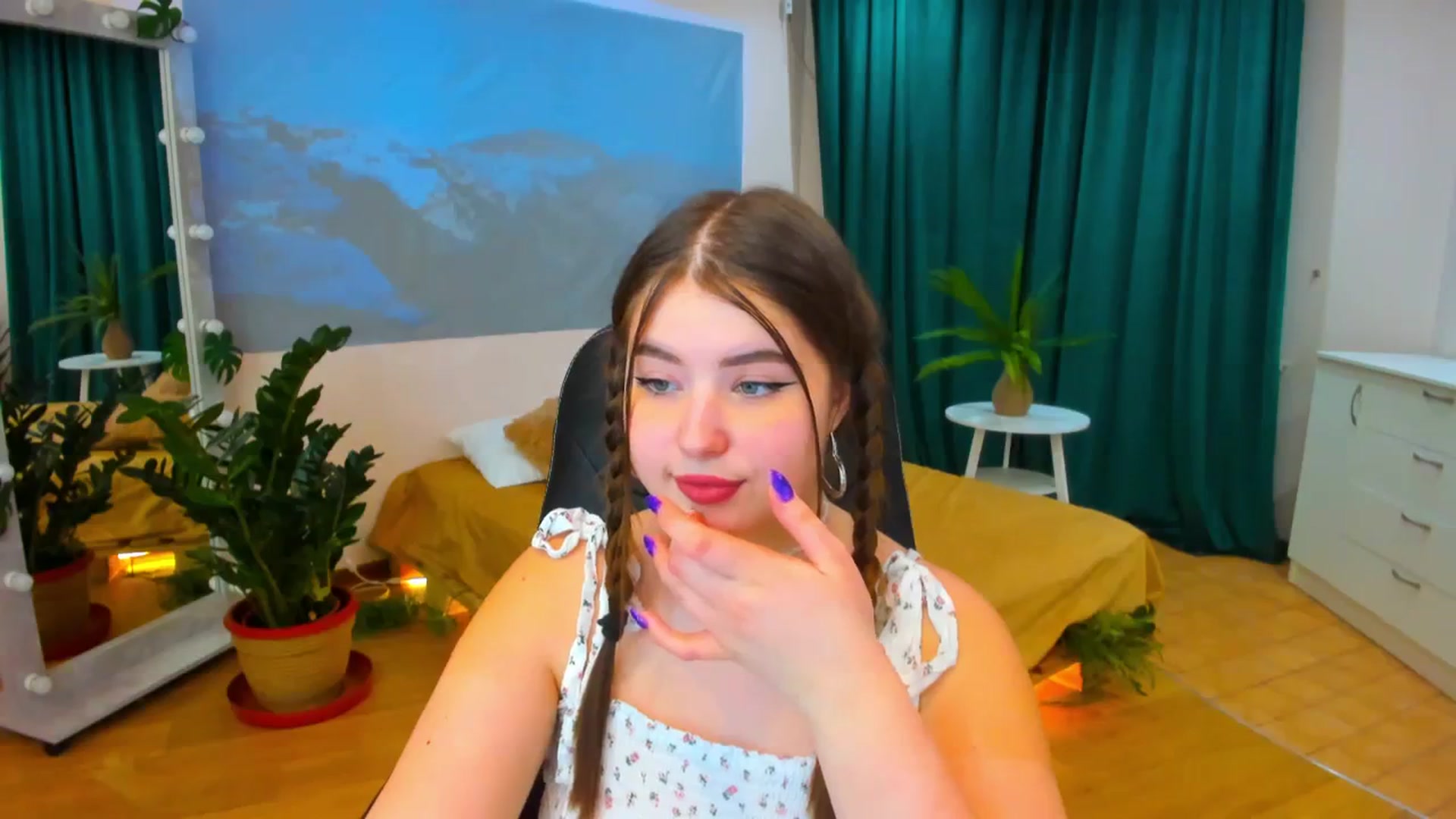 Gallery image thumbnail from AdmireMyEyes's myfreecams stream on, 03/09/2024, 19:47 image 8 of 20
