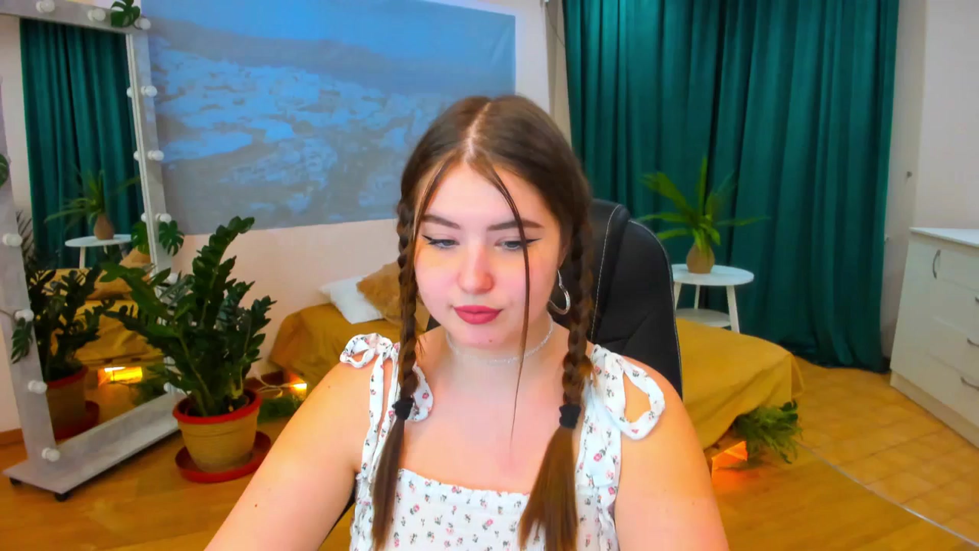 Gallery image thumbnail from AdmireMyEyes's myfreecams stream on, 03/09/2024, 20:17 image 15 of 20
