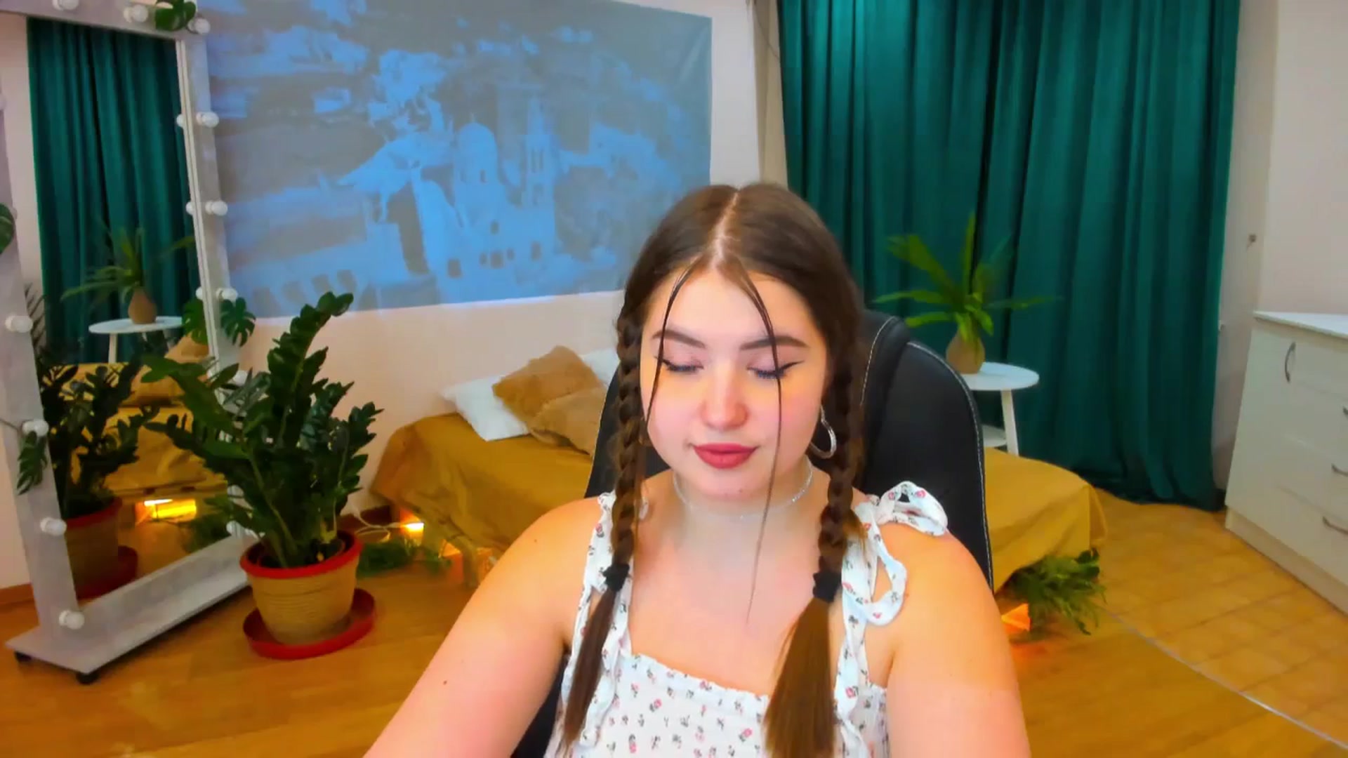 Gallery image thumbnail from AdmireMyEyes's myfreecams stream on, 03/09/2024, 21:47 image 12 of 20