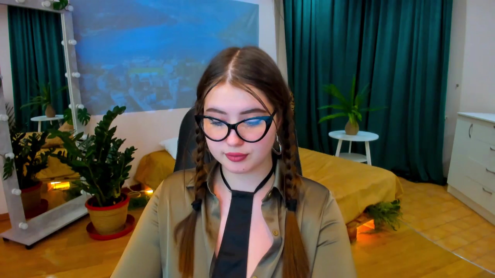 Gallery image thumbnail from AdmireMyEyes's myfreecams stream on, 03/09/2024, 23:46 image 12 of 20