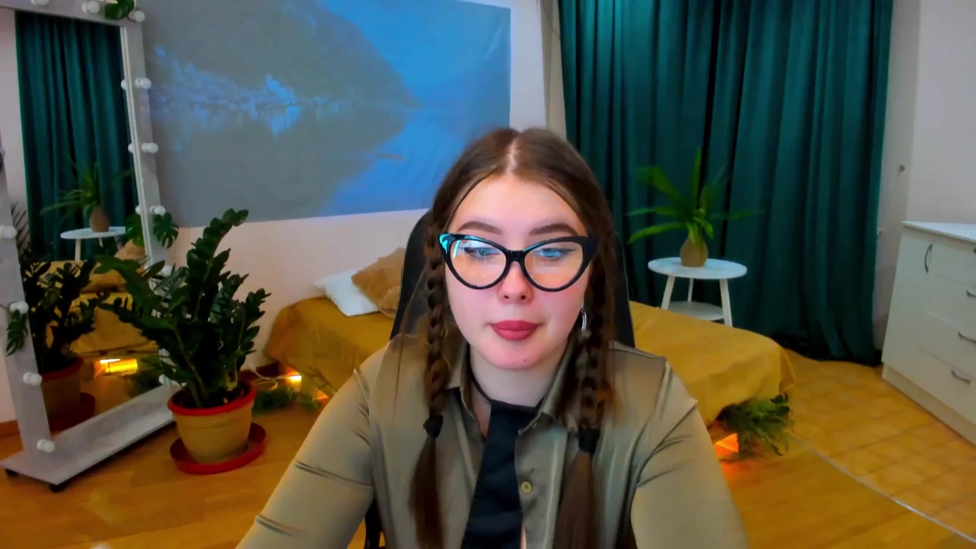Gallery image thumbnail from AdmireMyEyes's myfreecams stream on, 03/09/2024, 23:46 image 4 of 20