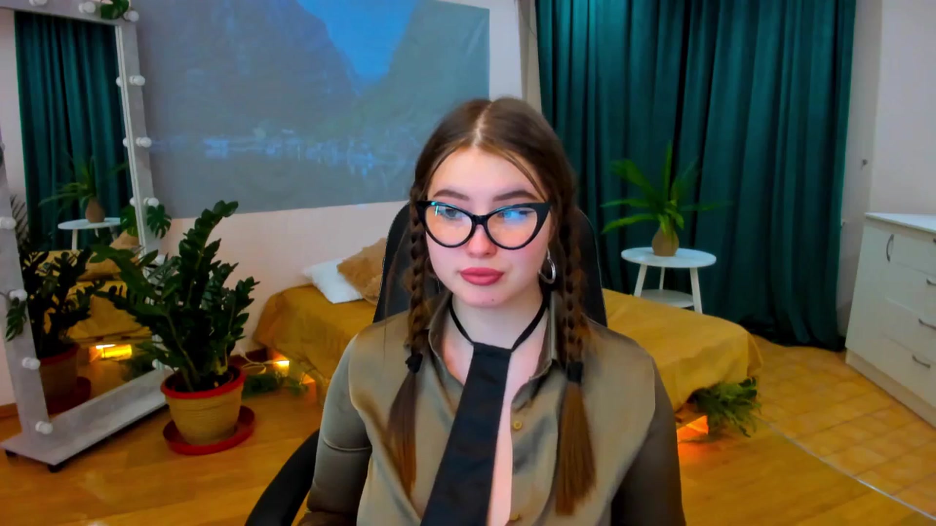 Gallery image thumbnail from AdmireMyEyes's myfreecams stream on, 03/09/2024, 23:46 image 2 of 20