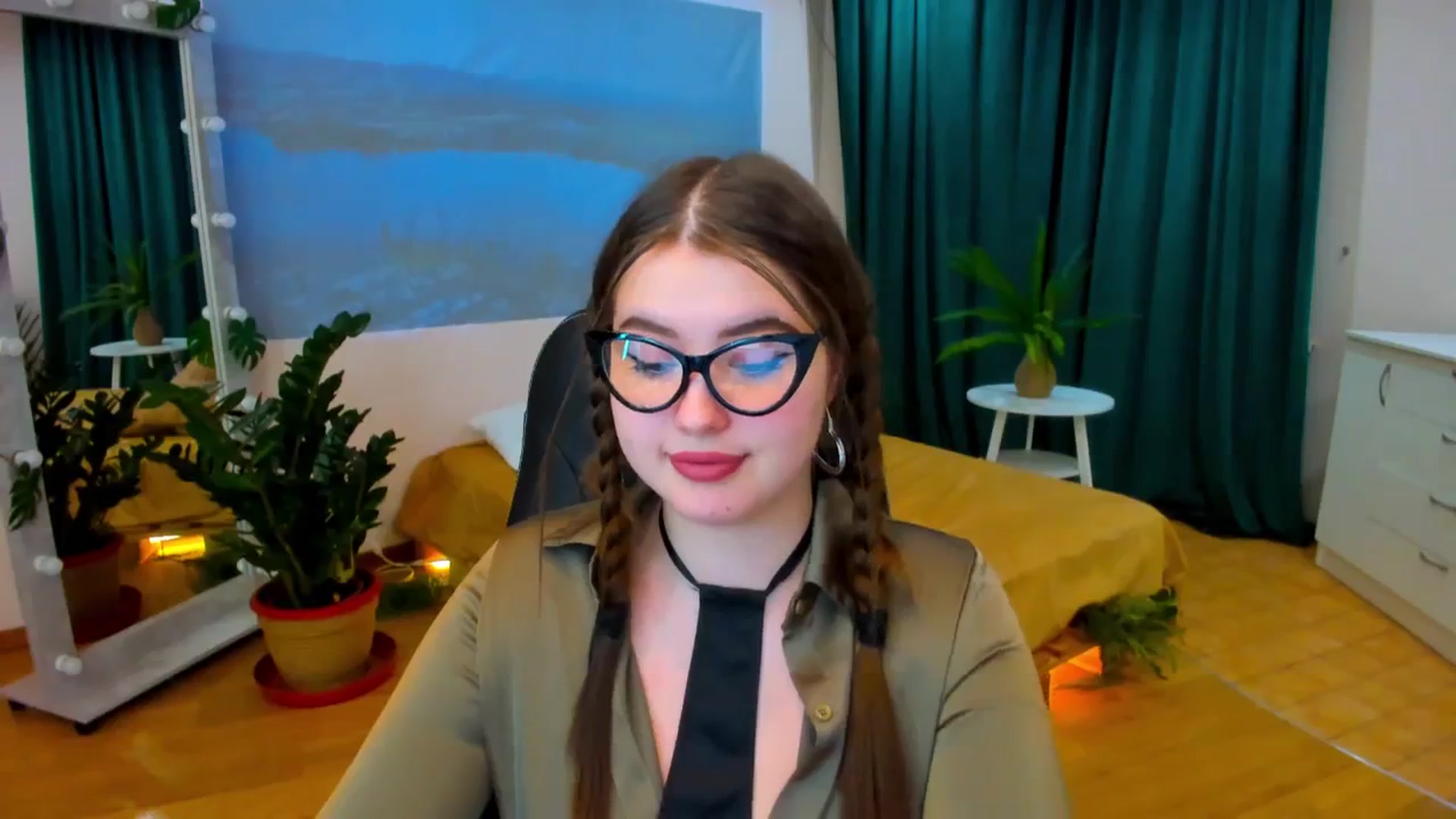 Gallery image thumbnail from AdmireMyEyes's myfreecams stream on, 03/09/2024, 23:46 image 14 of 20