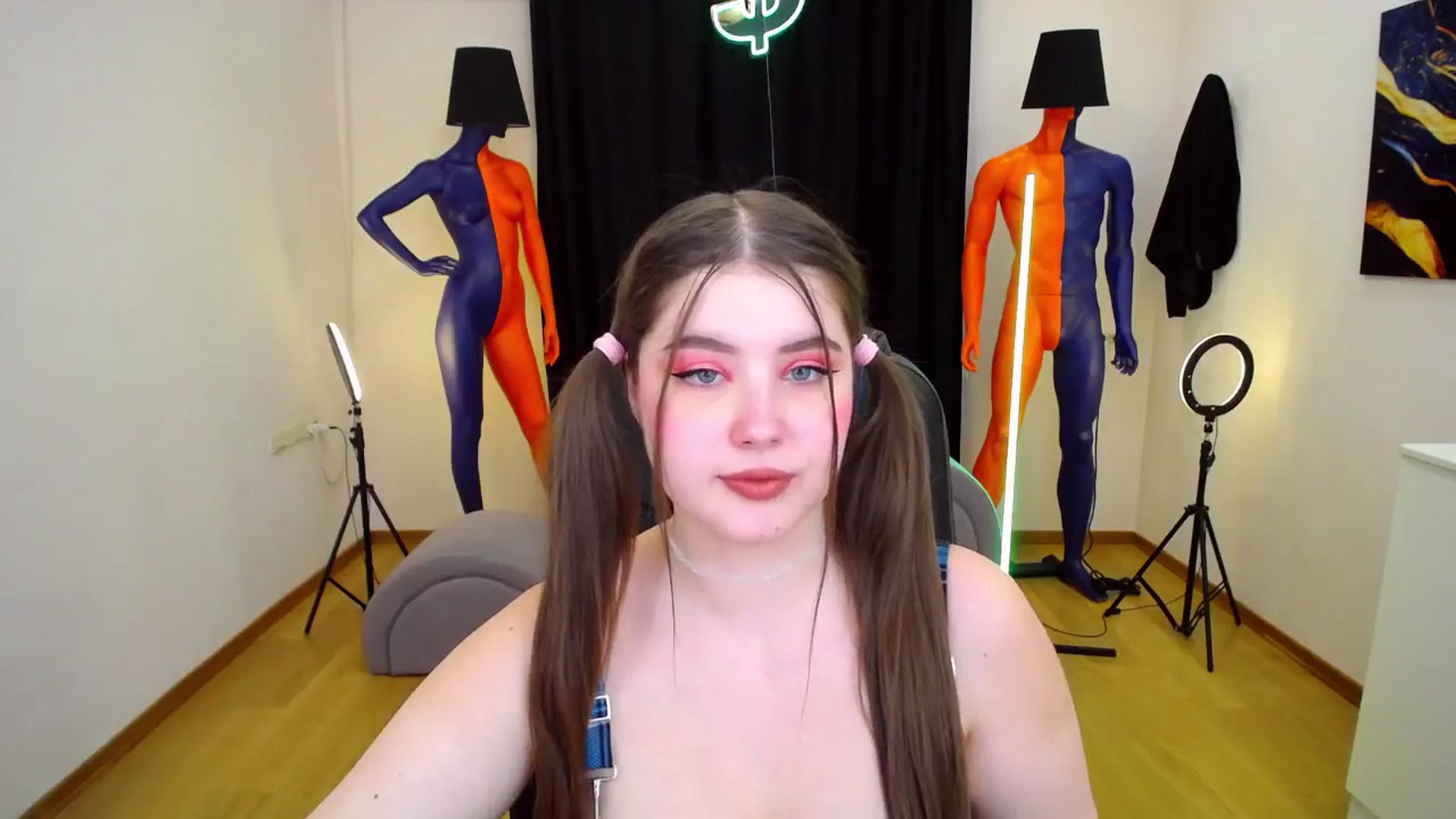Gallery image thumbnail from AdmireMyEyes's myfreecams stream on, 03/14/2024, 12:48 image 20 of 20