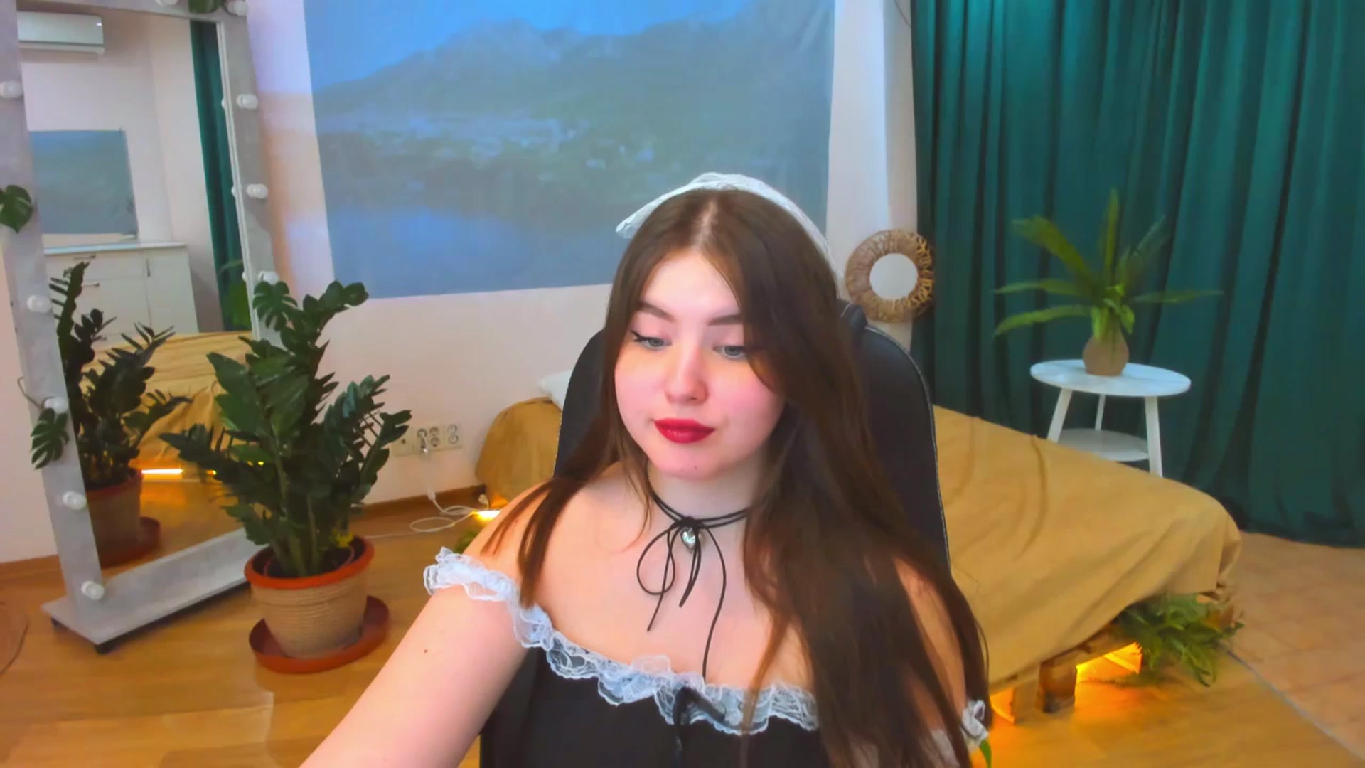 Gallery image thumbnail from AdmireMyEyes's myfreecams stream on, 03/15/2024, 09:52 image 19 of 20