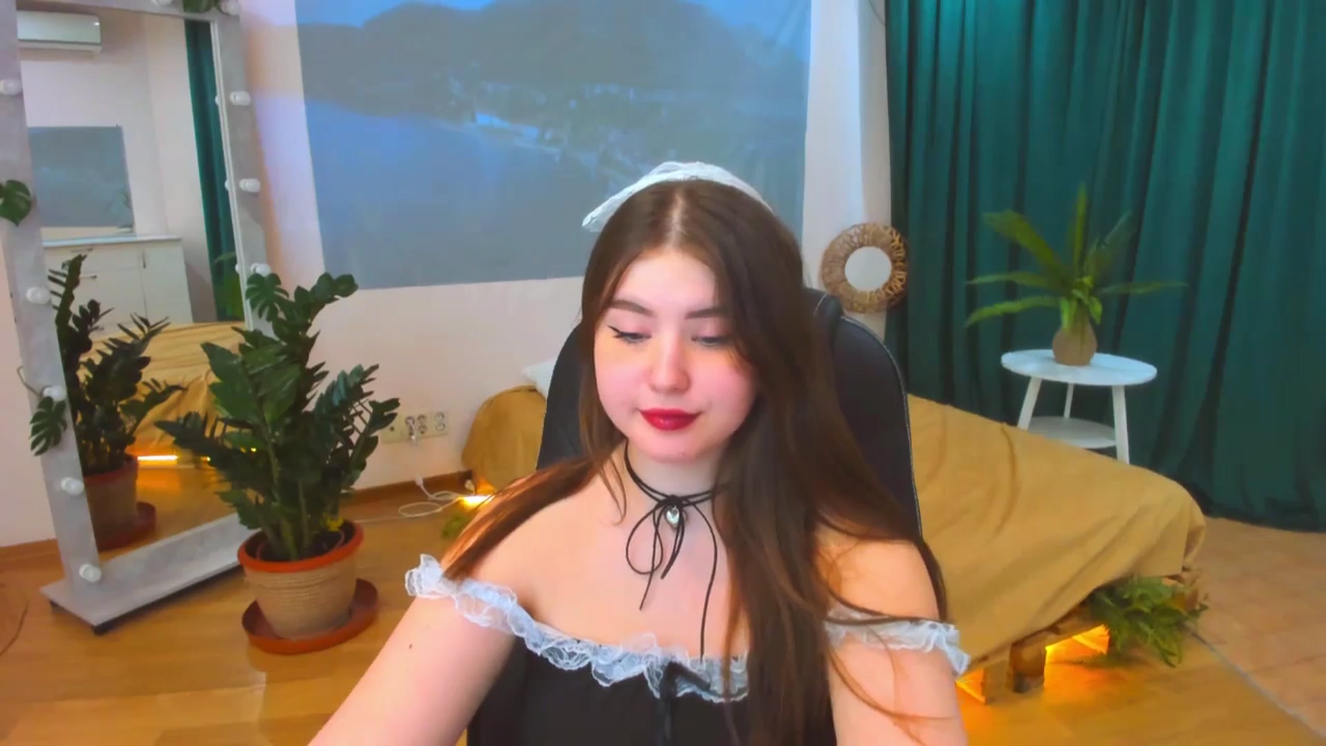 Gallery image thumbnail from AdmireMyEyes's myfreecams stream on, 03/15/2024, 09:52 image 18 of 20