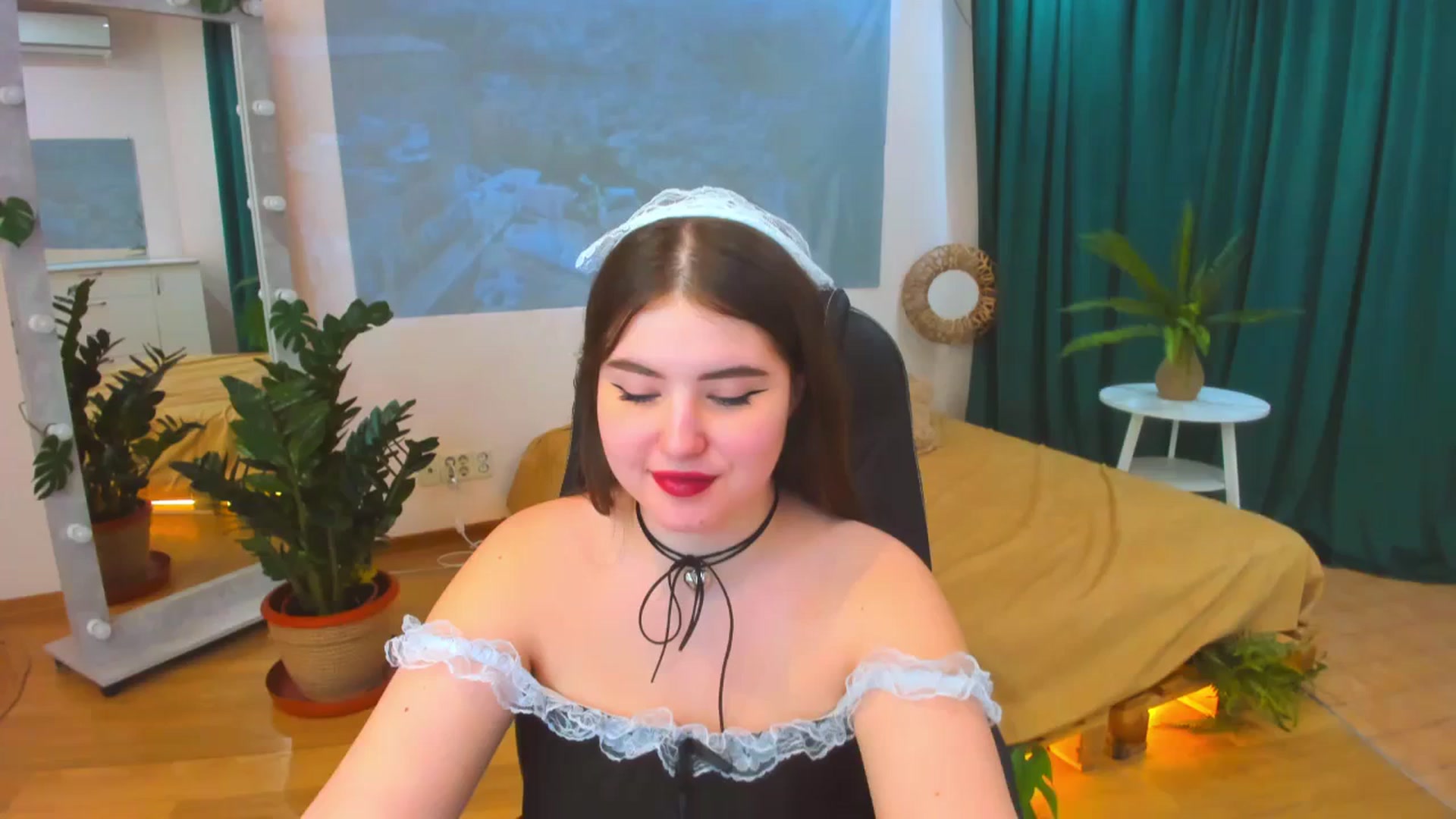 Gallery image thumbnail from AdmireMyEyes's myfreecams stream on, 03/15/2024, 09:52 image 14 of 20