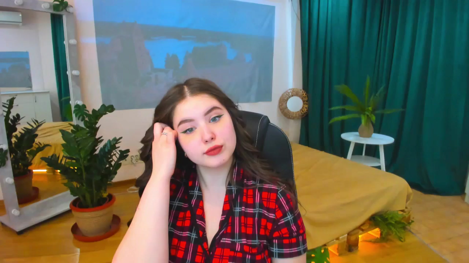 Gallery image thumbnail from AdmireMyEyes's myfreecams stream on, 03/16/2024, 09:48 image 14 of 20