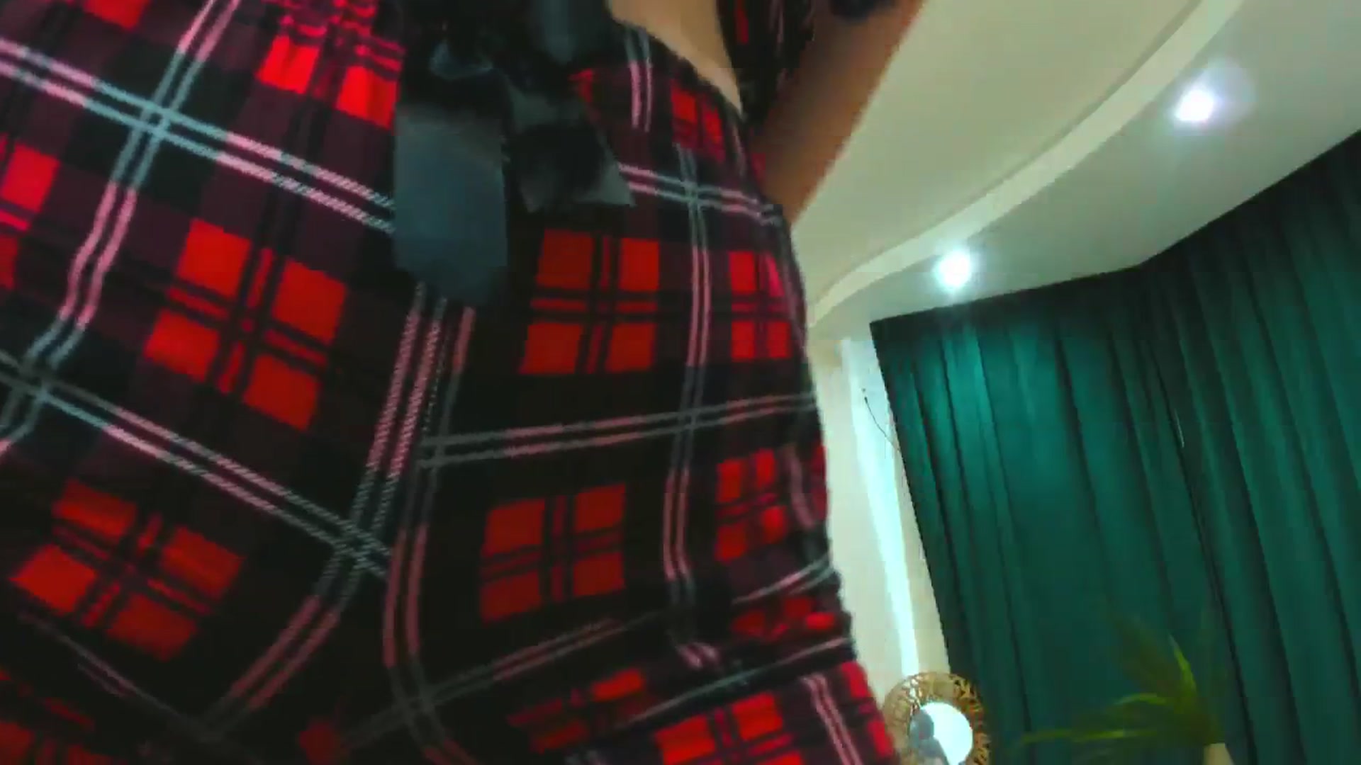 Gallery image thumbnail from AdmireMyEyes's myfreecams stream on, 04/11/2024, 09:48 image 11 of 20