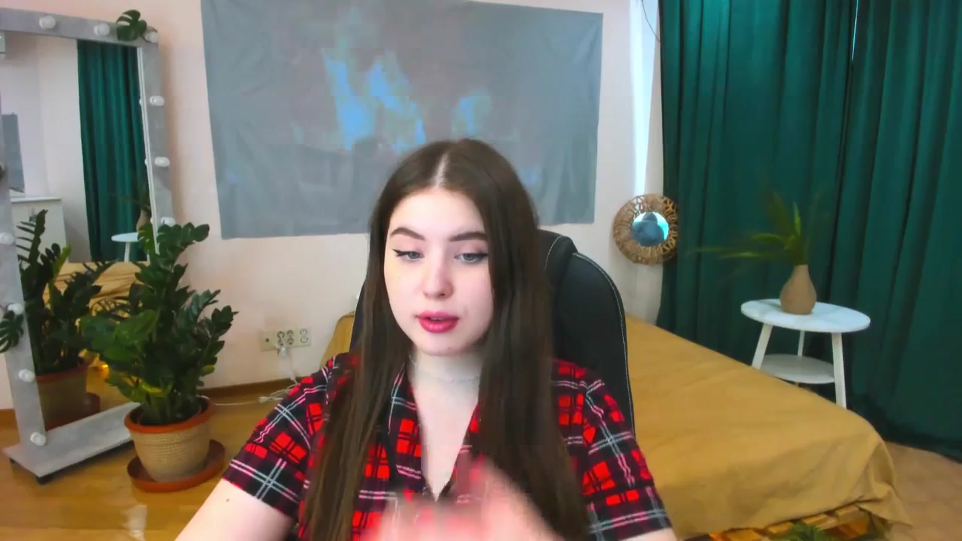 Gallery image thumbnail from AdmireMyEyes's myfreecams stream on, 04/11/2024, 09:48 image 14 of 20
