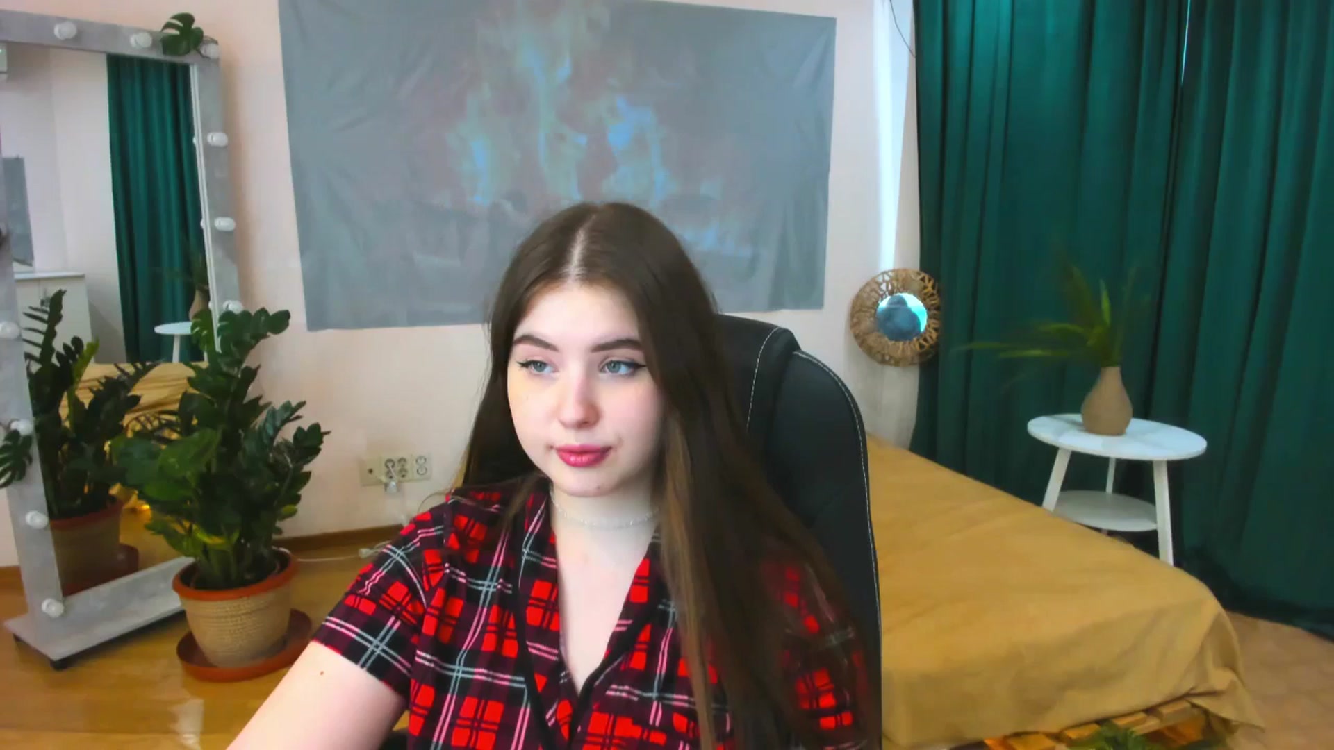 Gallery image thumbnail from AdmireMyEyes's myfreecams stream on, 04/11/2024, 09:48 image 16 of 20