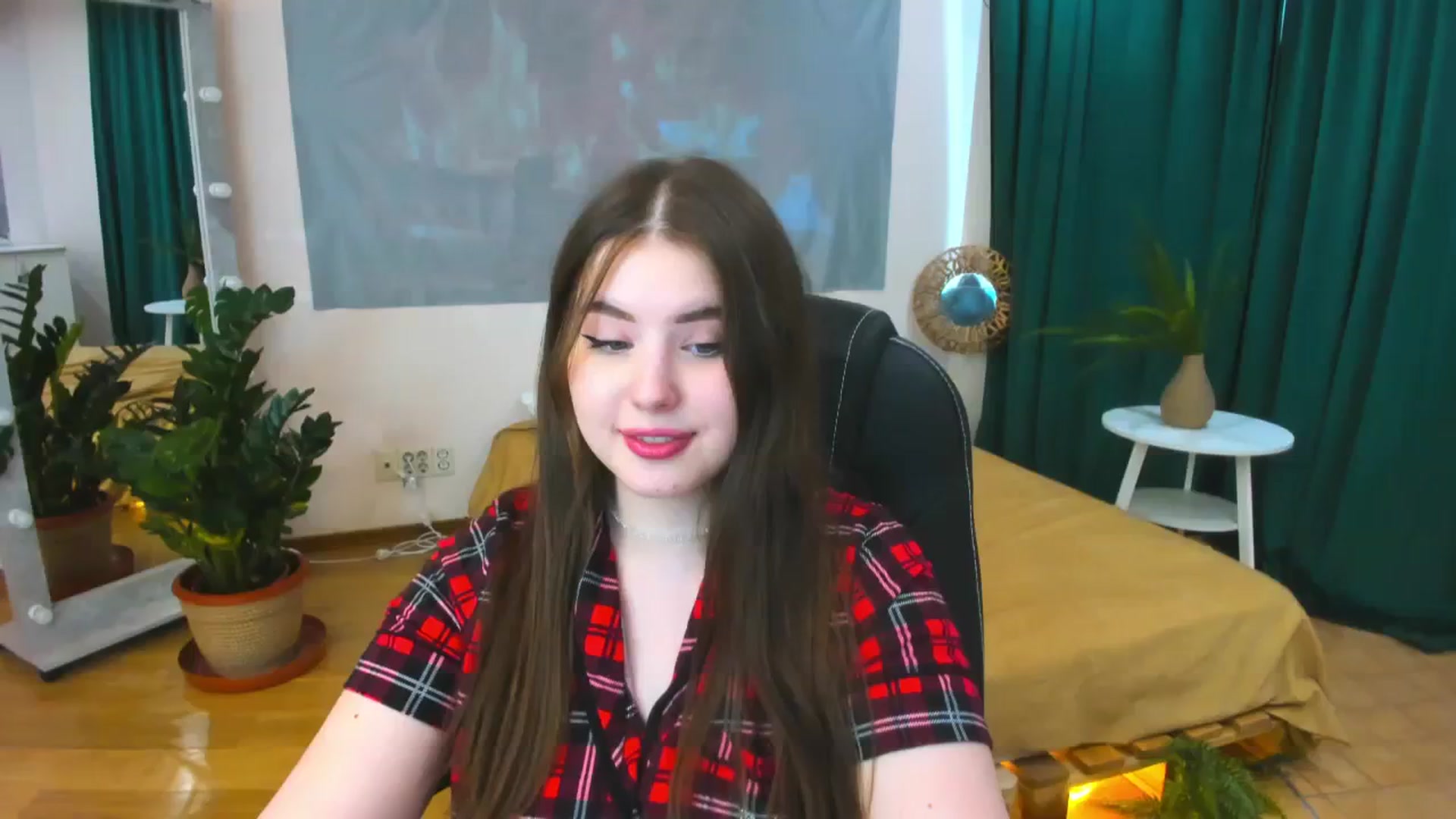 Gallery image thumbnail from AdmireMyEyes's myfreecams stream on, 04/11/2024, 09:48 image 1 of 20