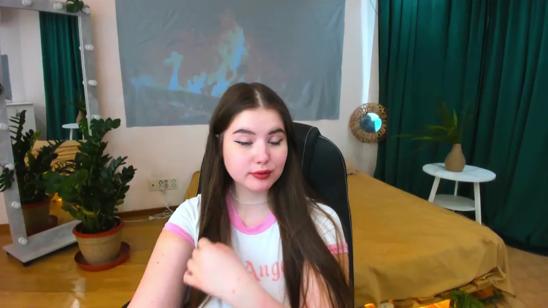 Gallery image thumbnail from AdmireMyEyes's myfreecams stream on, 04/12/2024, 09:46 image 5 of 20