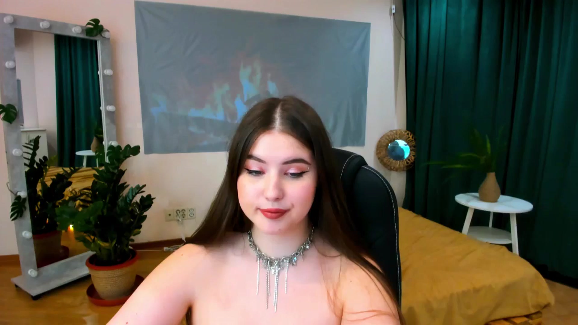 Gallery image thumbnail from AdmireMyEyes's myfreecams stream on, 04/16/2024, 16:46 image 2 of 20