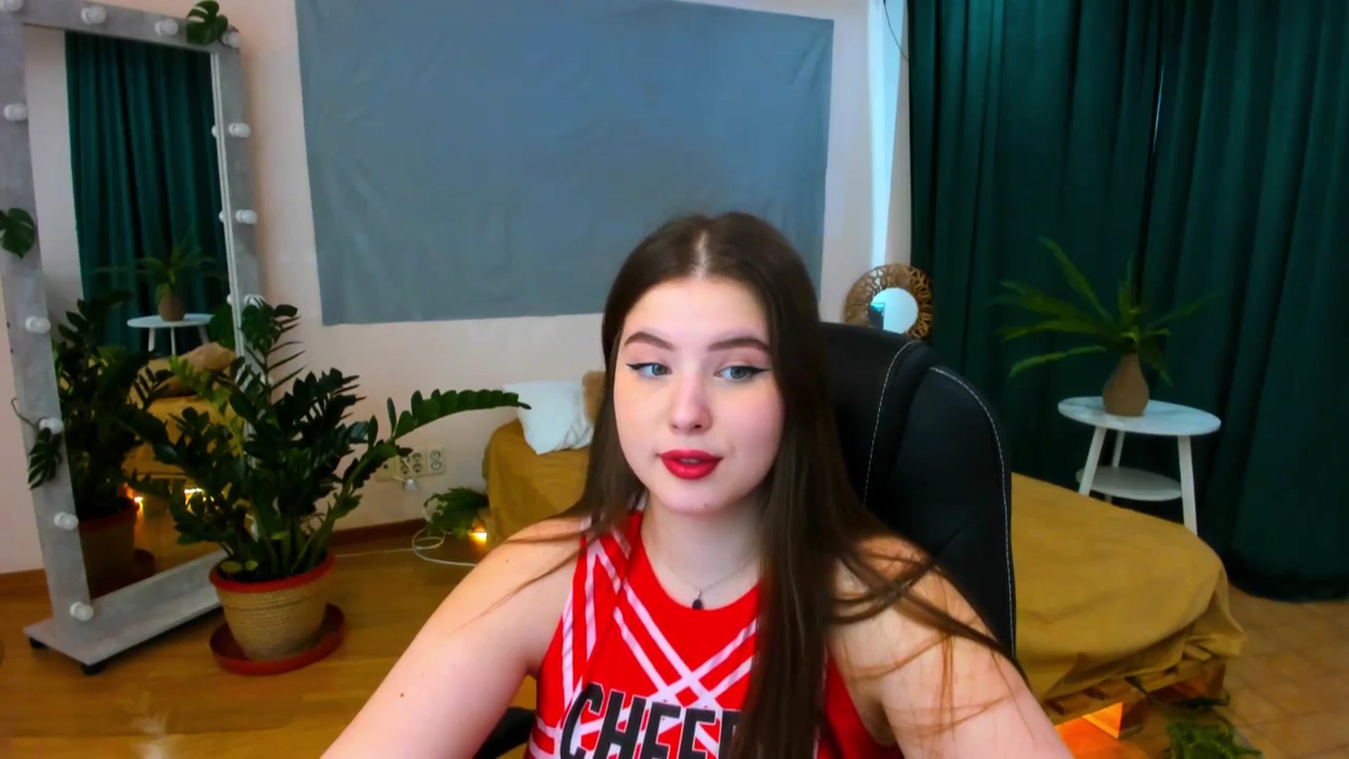 Gallery image thumbnail from AdmireMyEyes's myfreecams stream on, 04/23/2024, 09:47 image 17 of 20