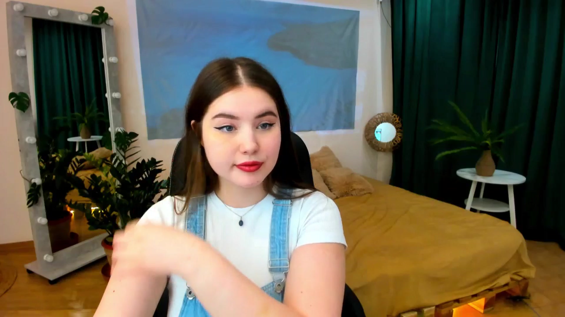 Gallery image thumbnail from AdmireMyEyes's myfreecams stream on, 04/24/2024, 07:28 image 2 of 20
