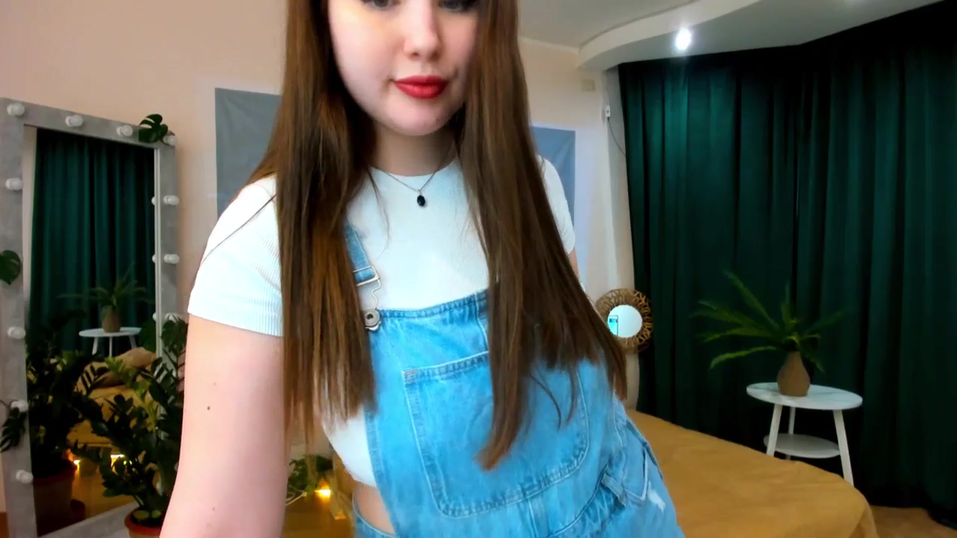 Gallery image thumbnail from AdmireMyEyes's myfreecams stream on, 04/24/2024, 07:28 image 11 of 20