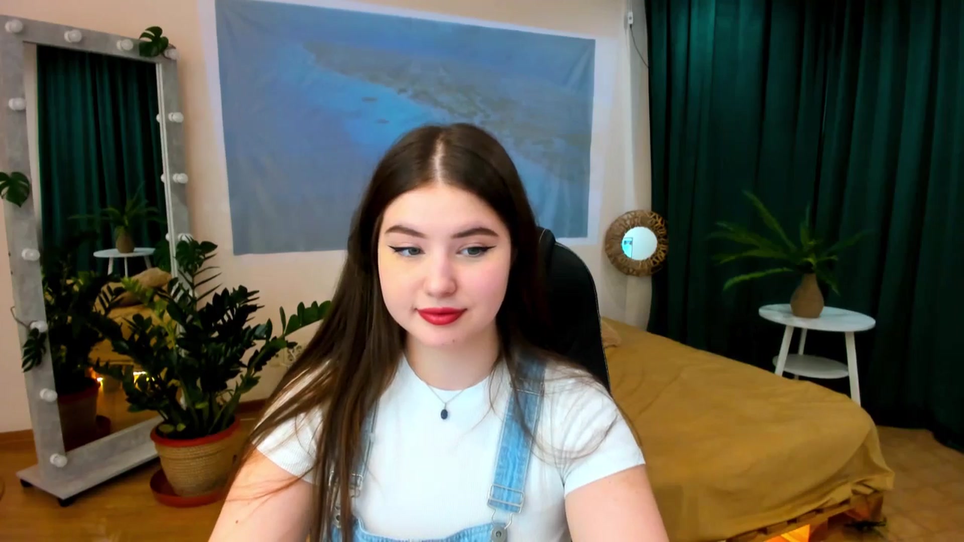 Gallery image thumbnail from AdmireMyEyes's myfreecams stream on, 04/24/2024, 07:28 image 15 of 20