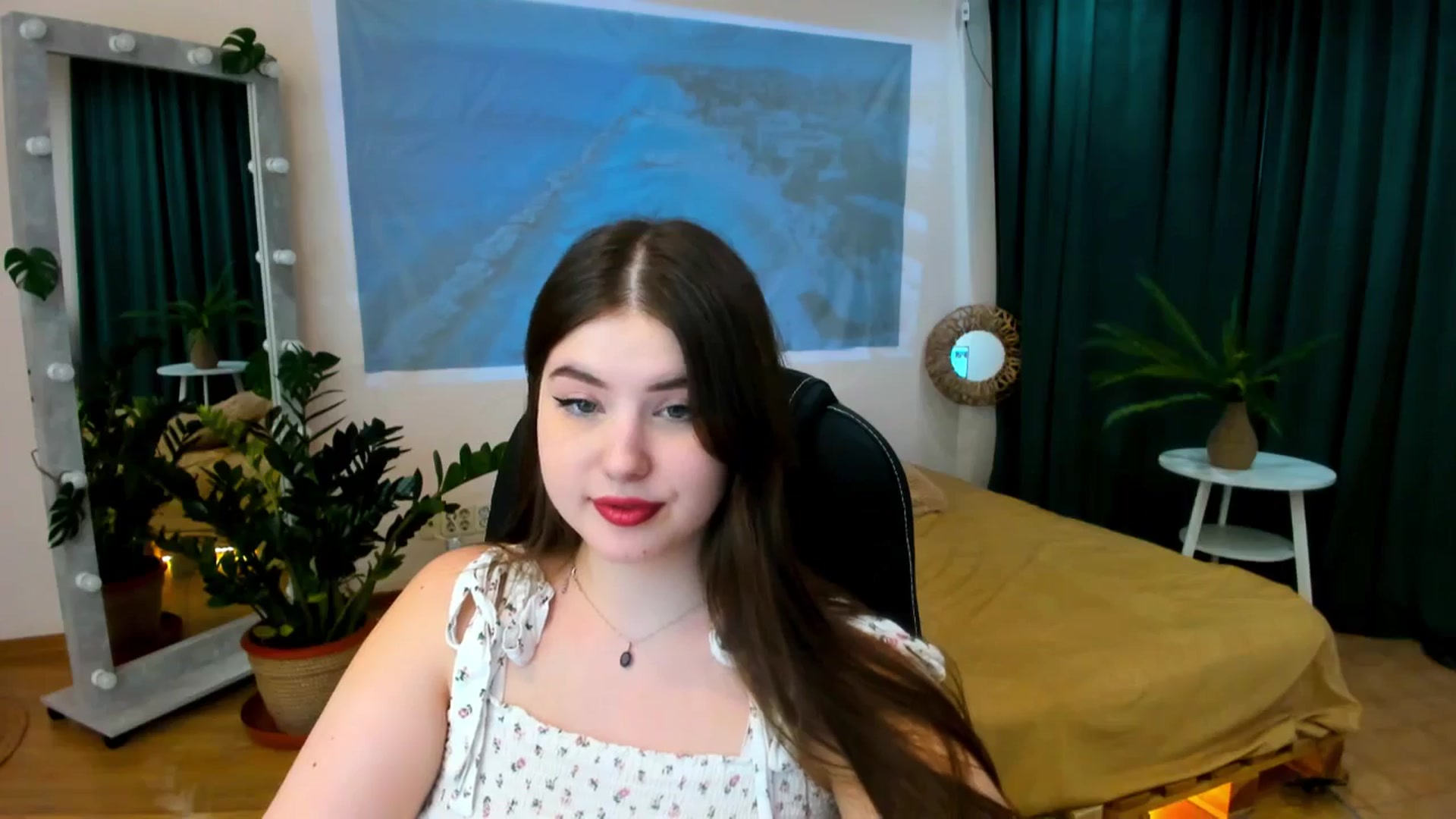 Gallery image thumbnail from AdmireMyEyes's myfreecams stream on, 04/24/2024, 09:46 image 2 of 20