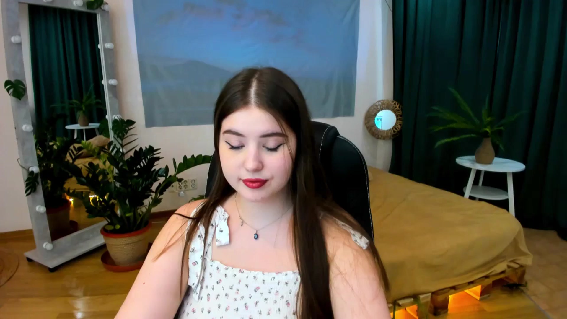 Gallery image thumbnail from AdmireMyEyes's myfreecams stream on, 04/24/2024, 09:46 image 17 of 20