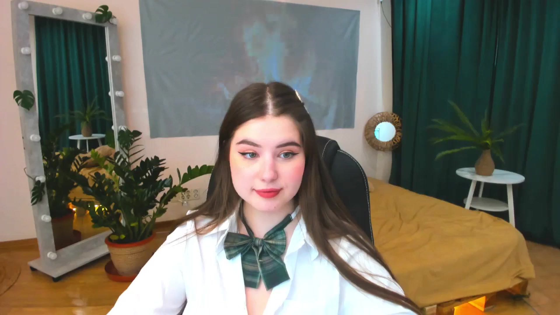 Gallery image thumbnail from AdmireMyEyes's myfreecams stream on, 04/25/2024, 14:46 image 8 of 20