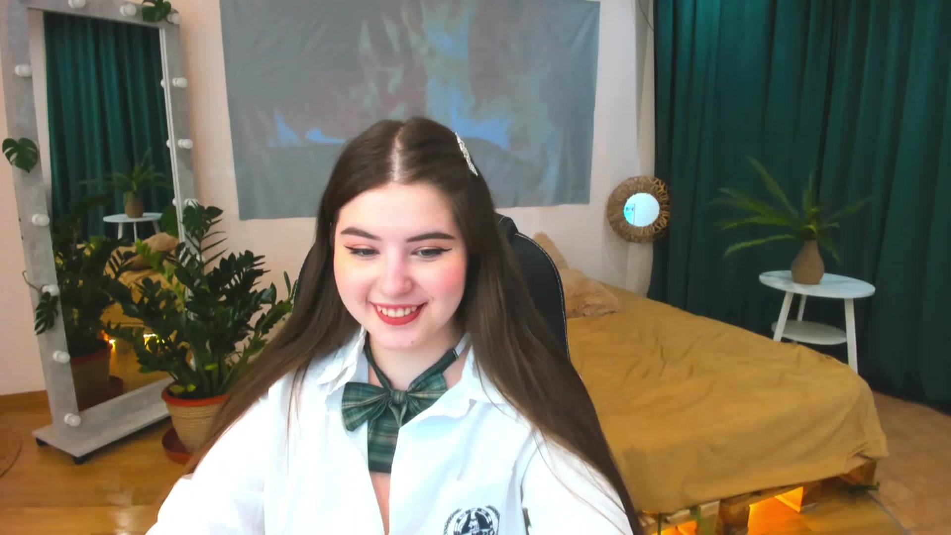 Gallery image thumbnail from AdmireMyEyes's myfreecams stream on, 04/25/2024, 16:58 image 5 of 20