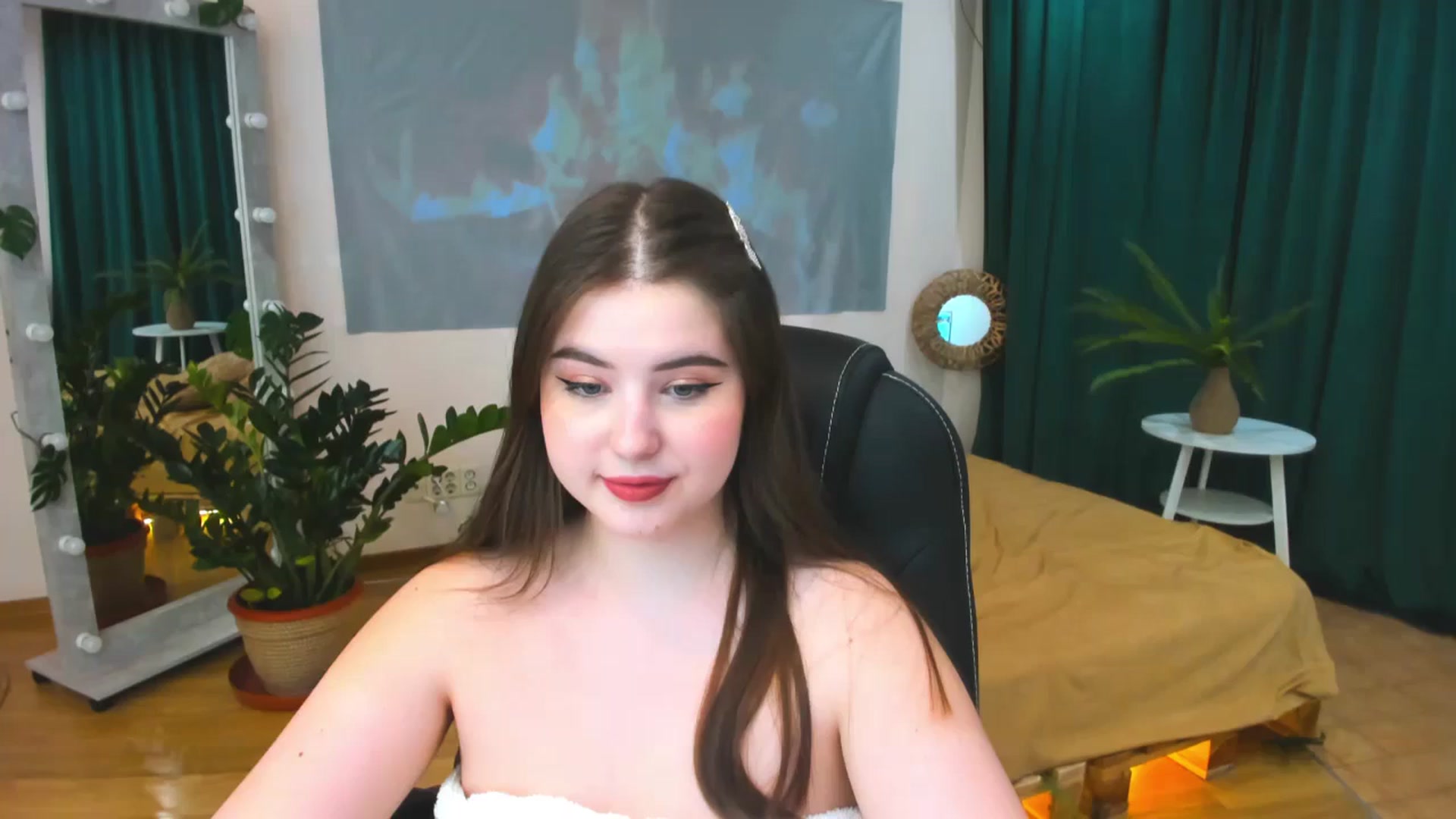 Gallery image thumbnail from AdmireMyEyes's myfreecams stream on, 04/25/2024, 16:58 image 17 of 20