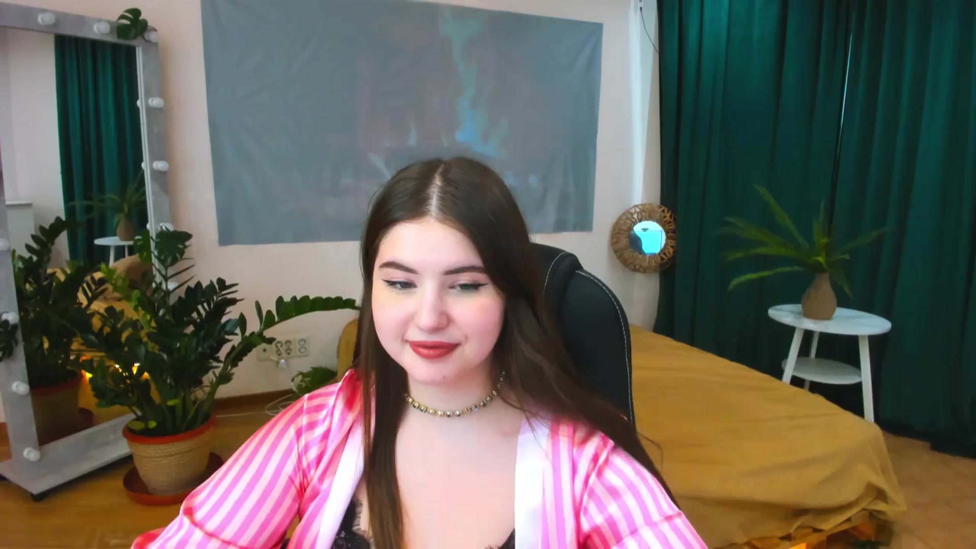 Gallery image thumbnail from AdmireMyEyes's myfreecams stream on, 04/26/2024, 09:47 image 9 of 20