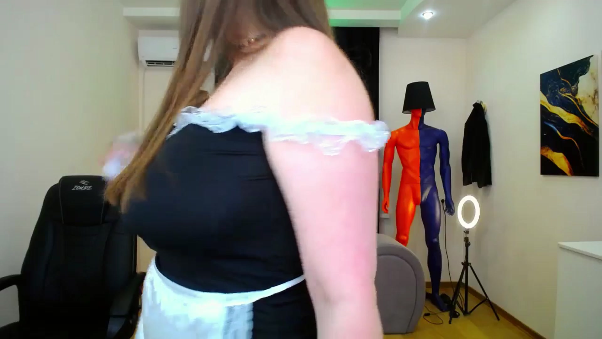 Gallery image thumbnail from AdmireMyEyes's myfreecams stream on, 04/27/2024, 09:49 image 13 of 20