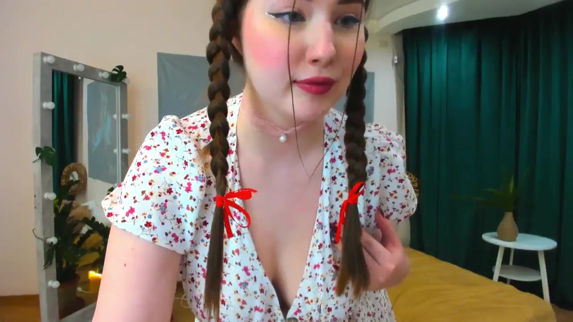 Gallery image thumbnail from AdmireMyEyes's myfreecams stream on, 04/29/2024, 20:30 image 8 of 20