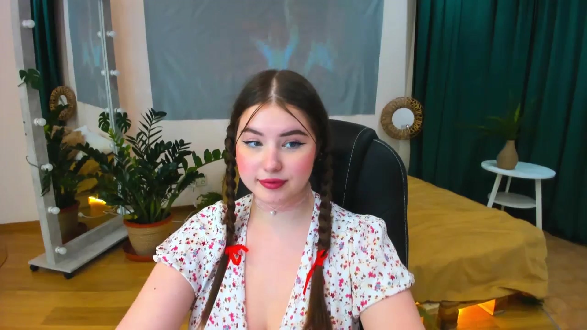 Gallery image thumbnail from AdmireMyEyes's myfreecams stream on, 04/29/2024, 20:30 image 2 of 20
