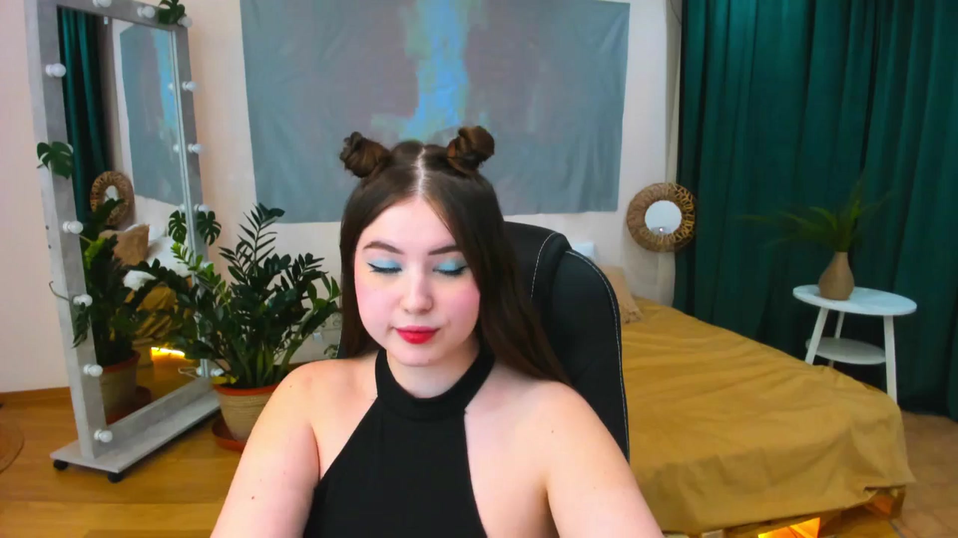 Gallery image thumbnail from AdmireMyEyes's myfreecams stream on, 05/06/2024, 19:19 image 11 of 20