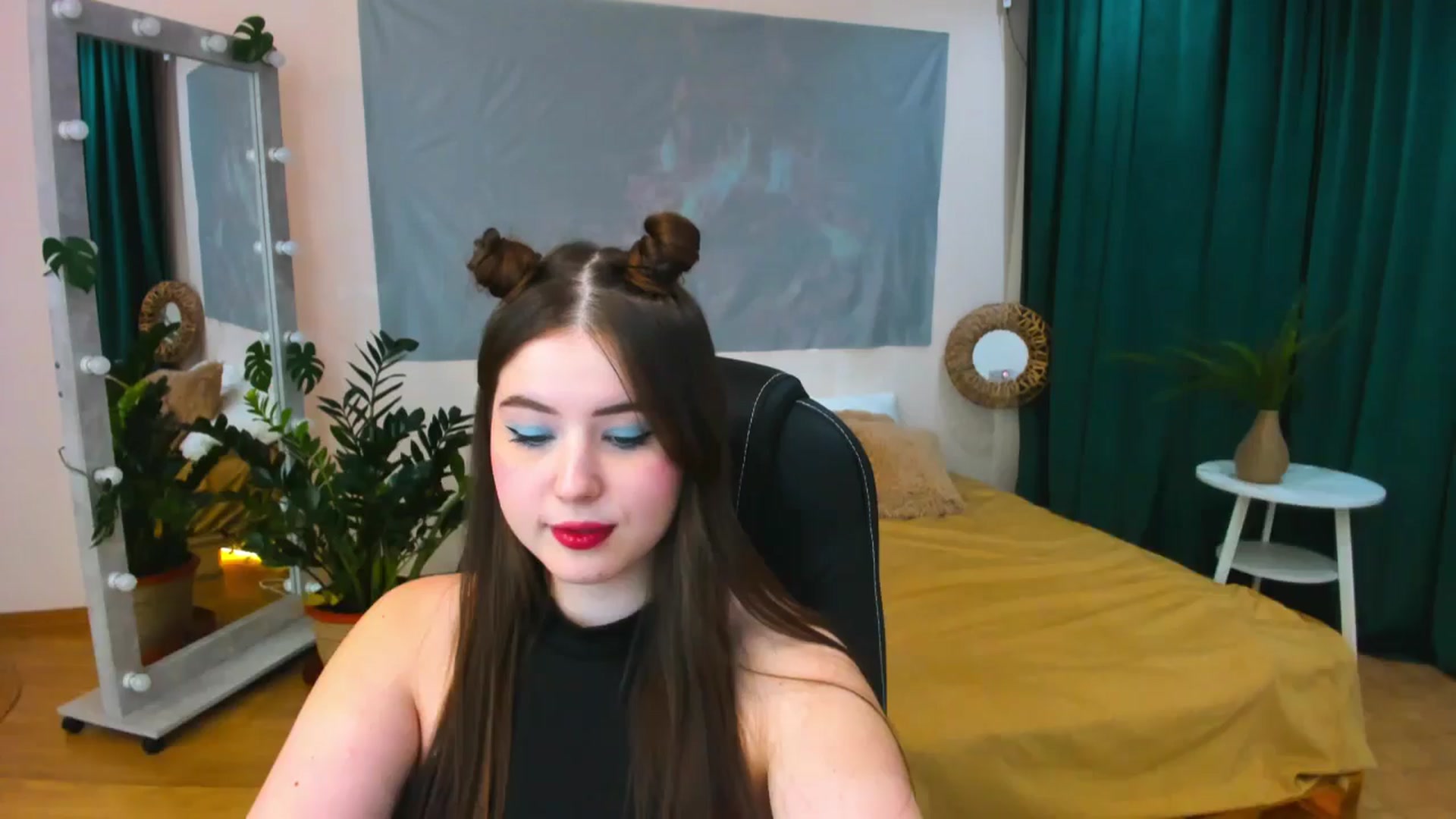 Gallery image thumbnail from AdmireMyEyes's myfreecams stream on, 05/07/2024, 24:55 image 11 of 20