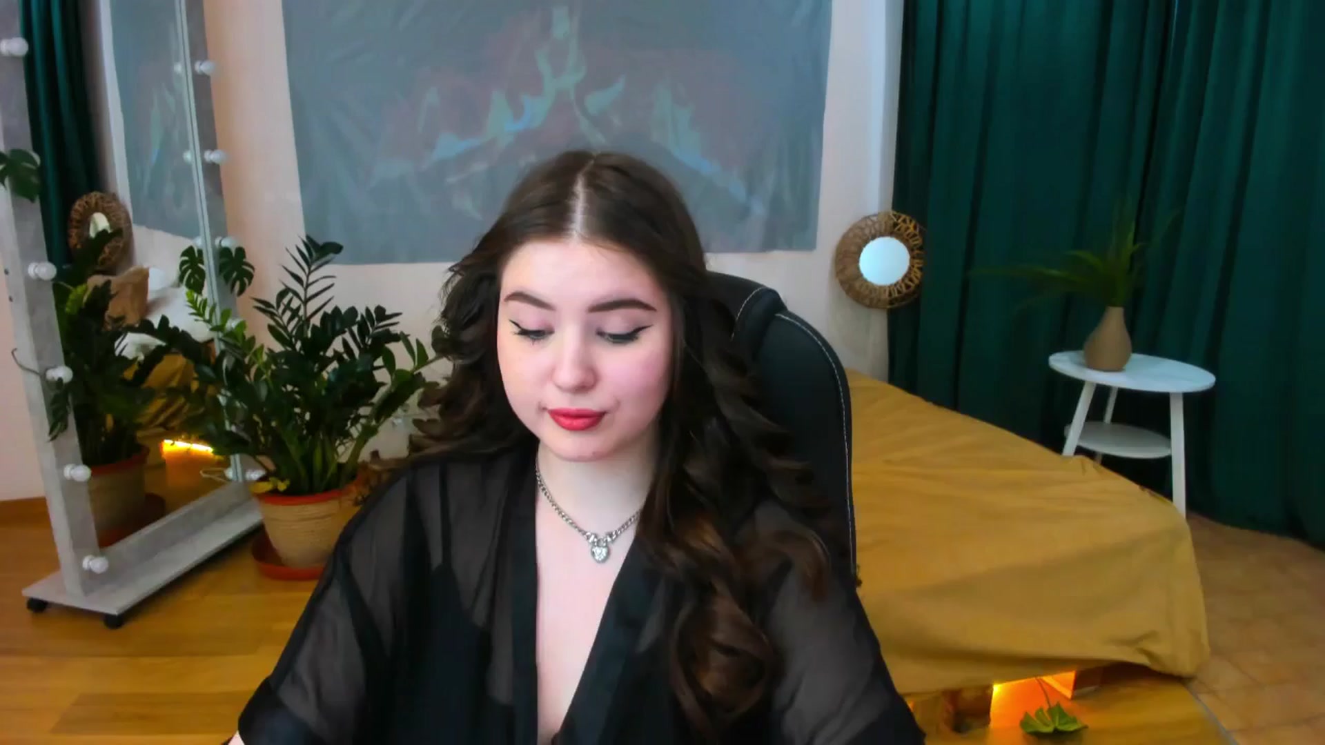 Gallery image thumbnail from AdmireMyEyes's myfreecams stream on, 05/09/2024, 09:48 image 3 of 20