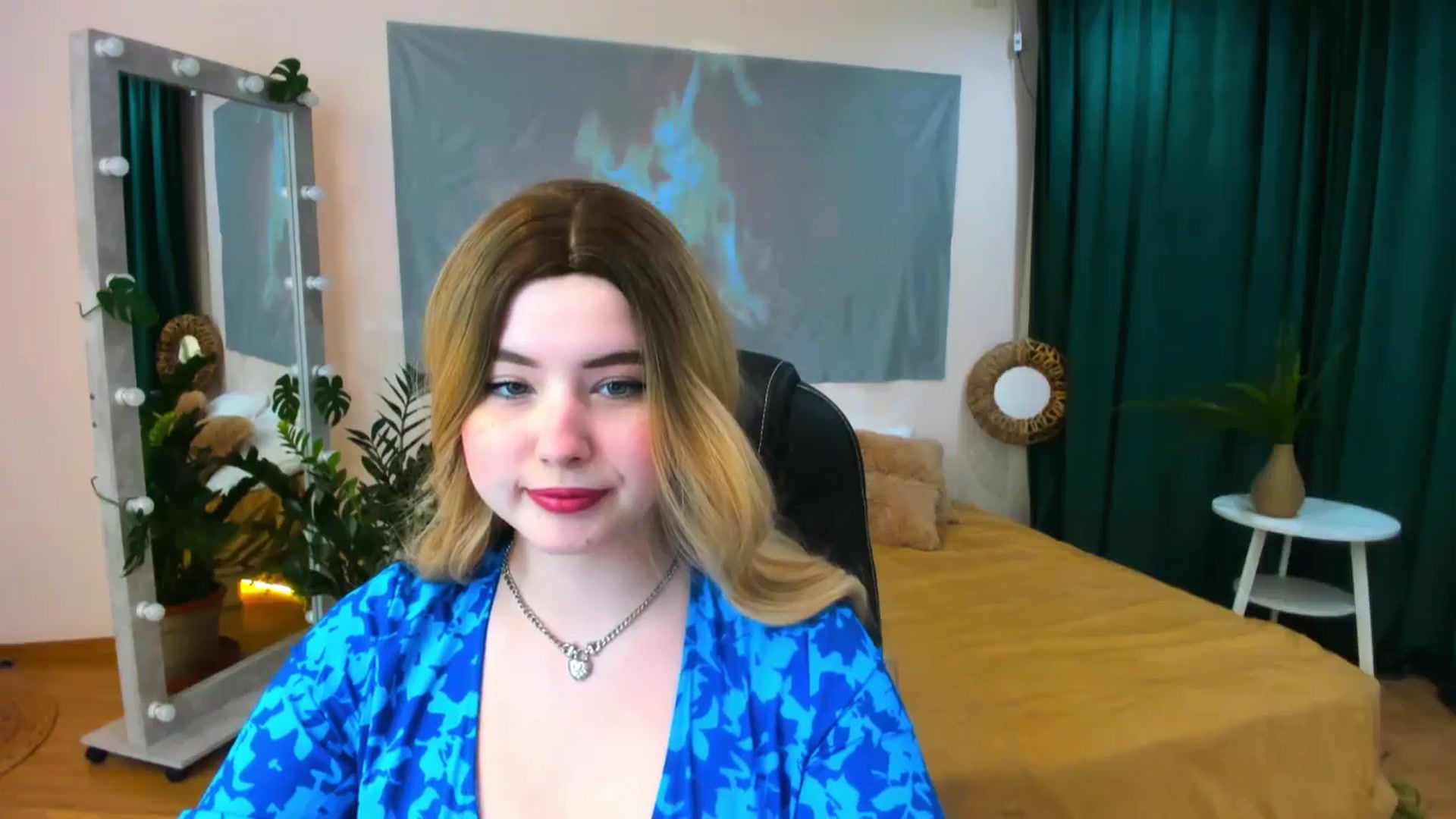 Gallery image thumbnail from AdmireMyEyes's myfreecams stream on, 05/12/2024, 19:05 image 3 of 20