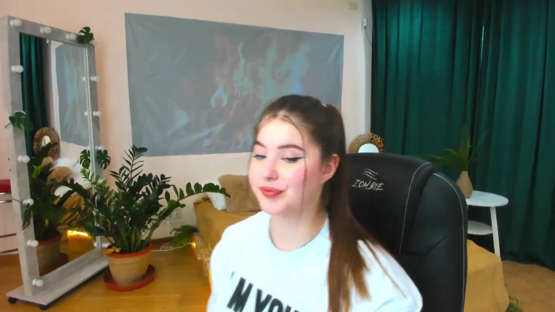 Gallery image thumbnail from AdmireMyEyes's myfreecams stream on, 05/15/2024, 09:47 image 15 of 20