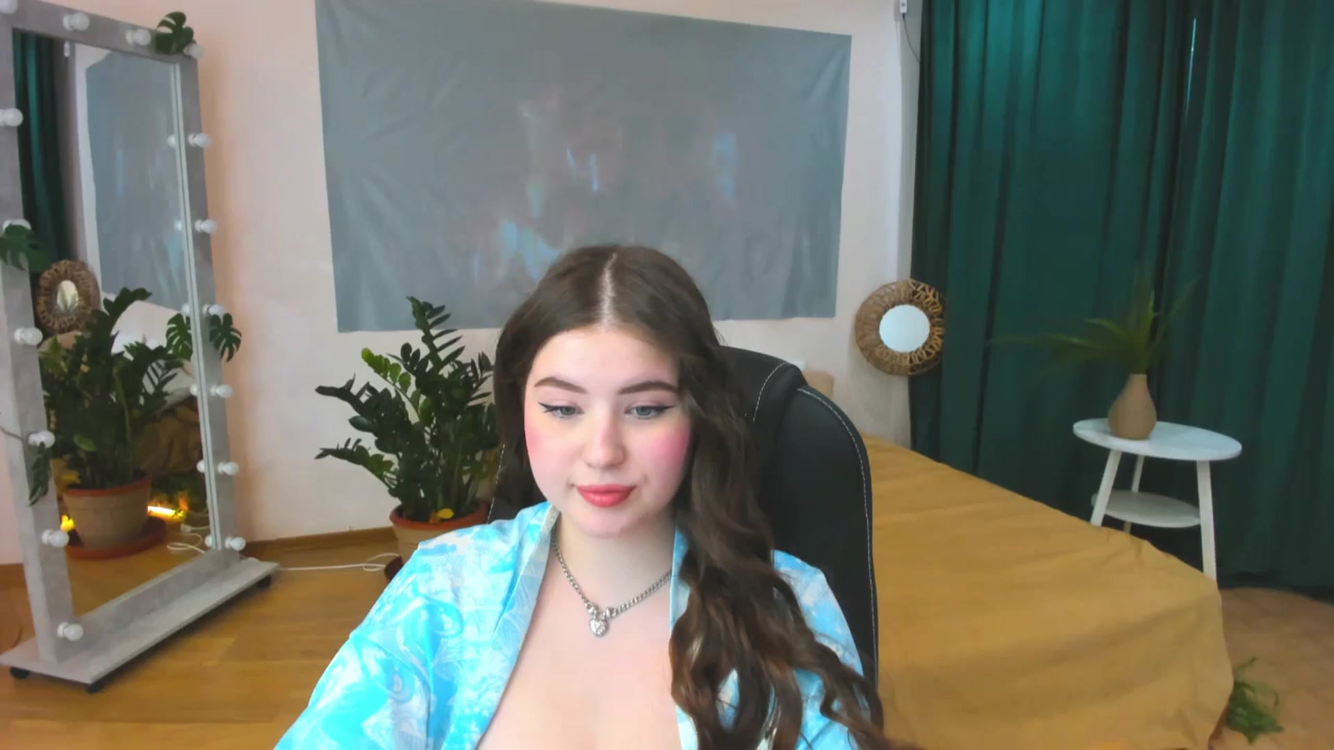 Gallery image thumbnail from AdmireMyEyes's myfreecams stream on, 05/16/2024, 07:46 image 10 of 20