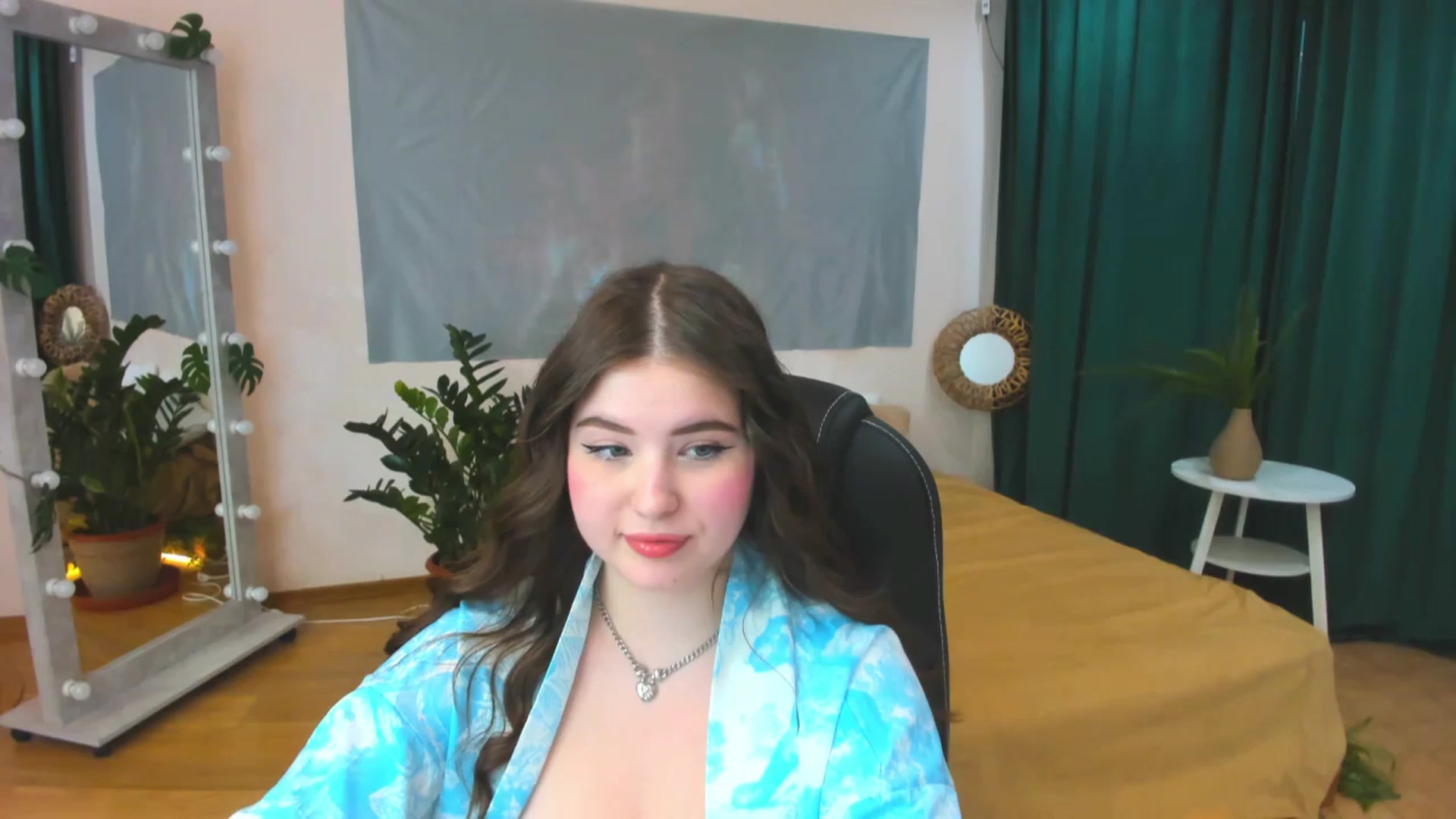 Gallery image thumbnail from AdmireMyEyes's myfreecams stream on, 05/16/2024, 07:46 image 2 of 20