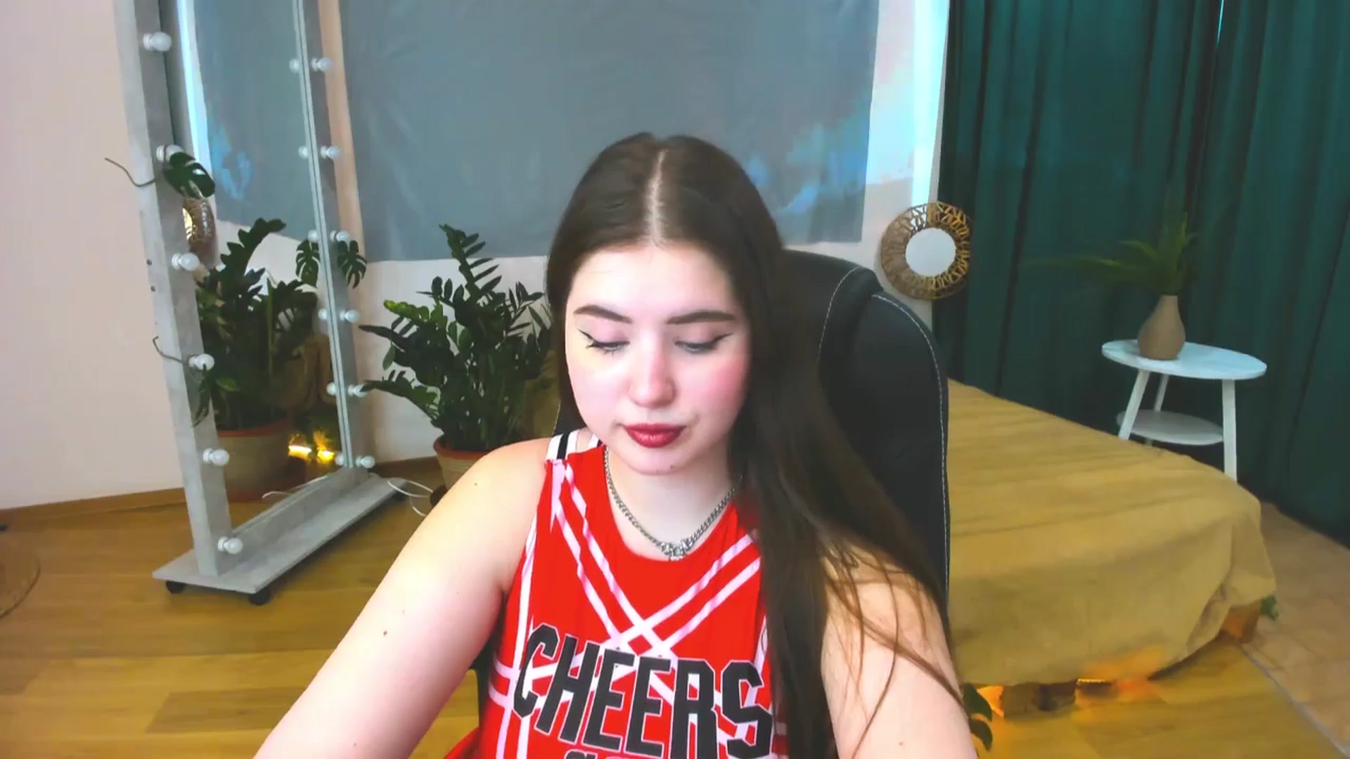 Gallery image thumbnail from AdmireMyEyes's myfreecams stream on, 05/22/2024, 09:48 image 7 of 20