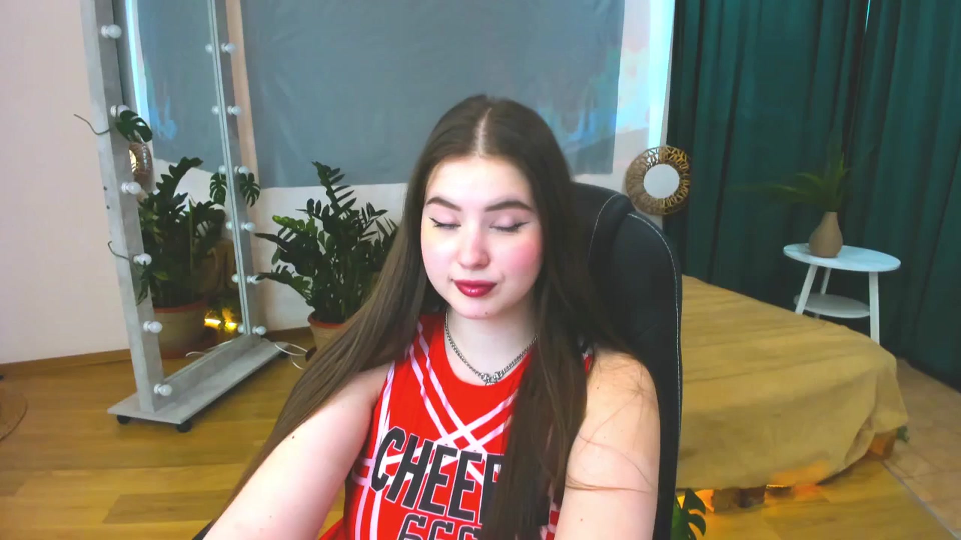 Gallery image thumbnail from AdmireMyEyes's myfreecams stream on, 05/22/2024, 09:48 image 16 of 20