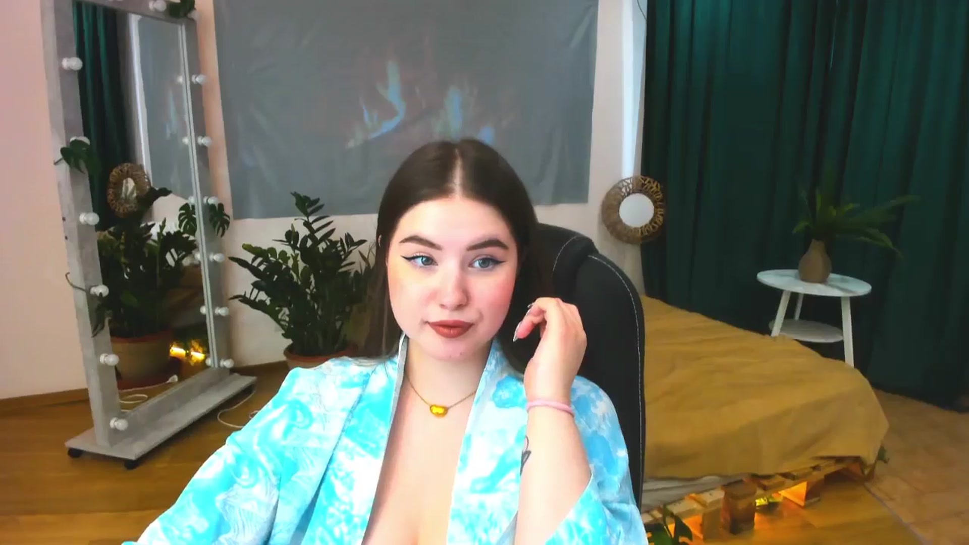 Gallery image thumbnail from AdmireMyEyes's myfreecams stream on, 05/27/2024, 07:47 image 14 of 20