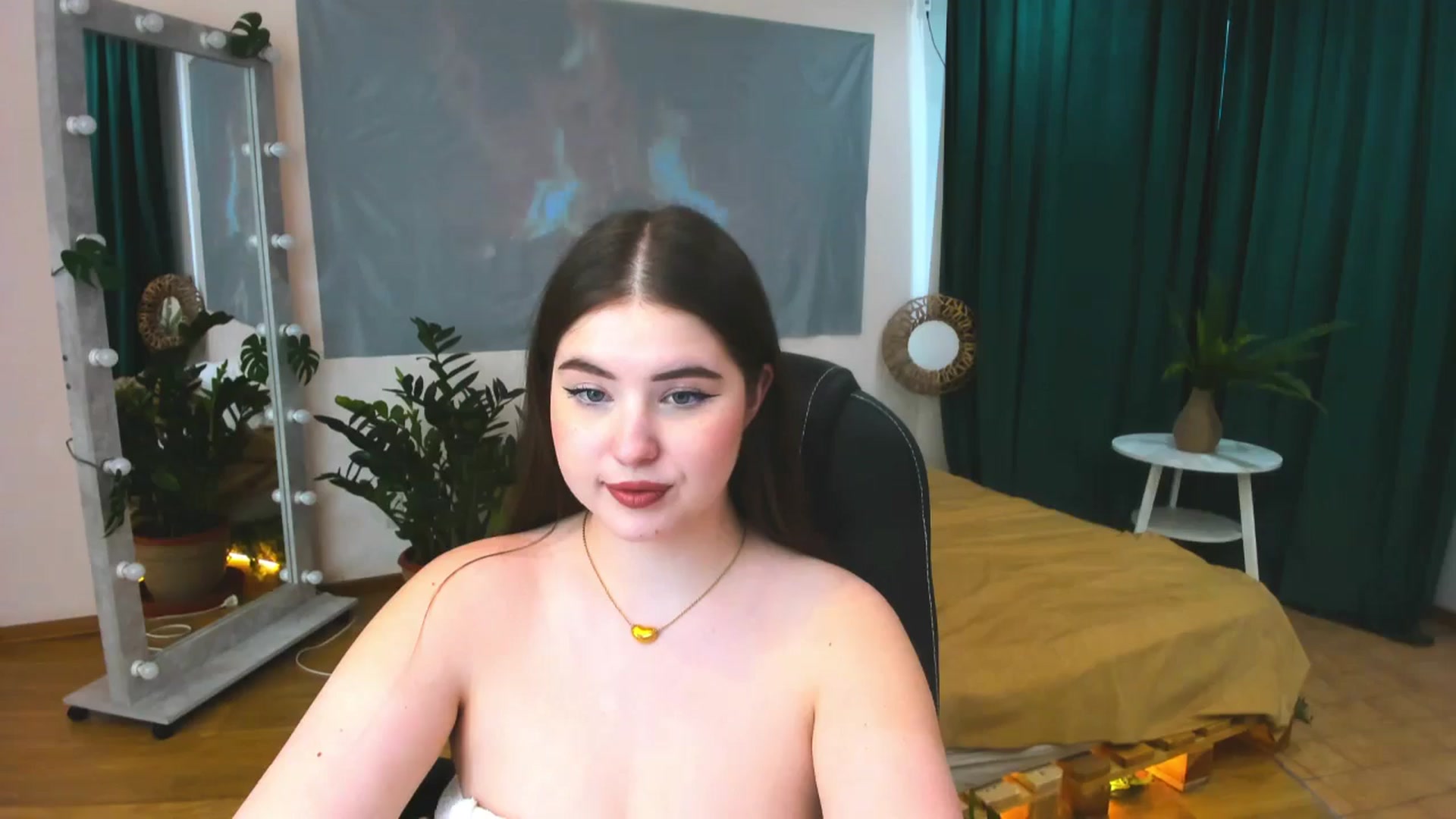 Gallery image thumbnail from AdmireMyEyes's myfreecams stream on, 05/27/2024, 09:53 image 11 of 20