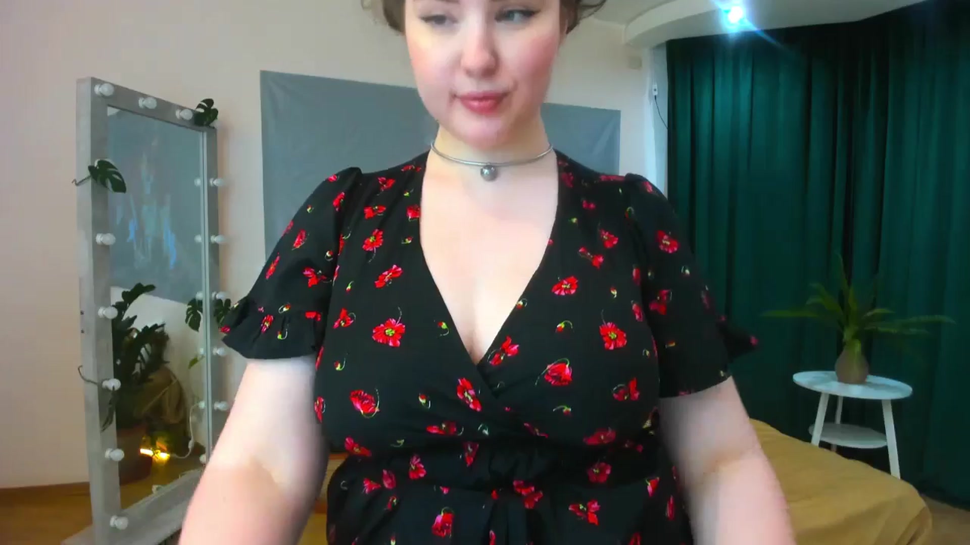 Gallery image thumbnail from AdmireMyEyes's myfreecams stream on, 06/04/2024, 06:44 image 17 of 20