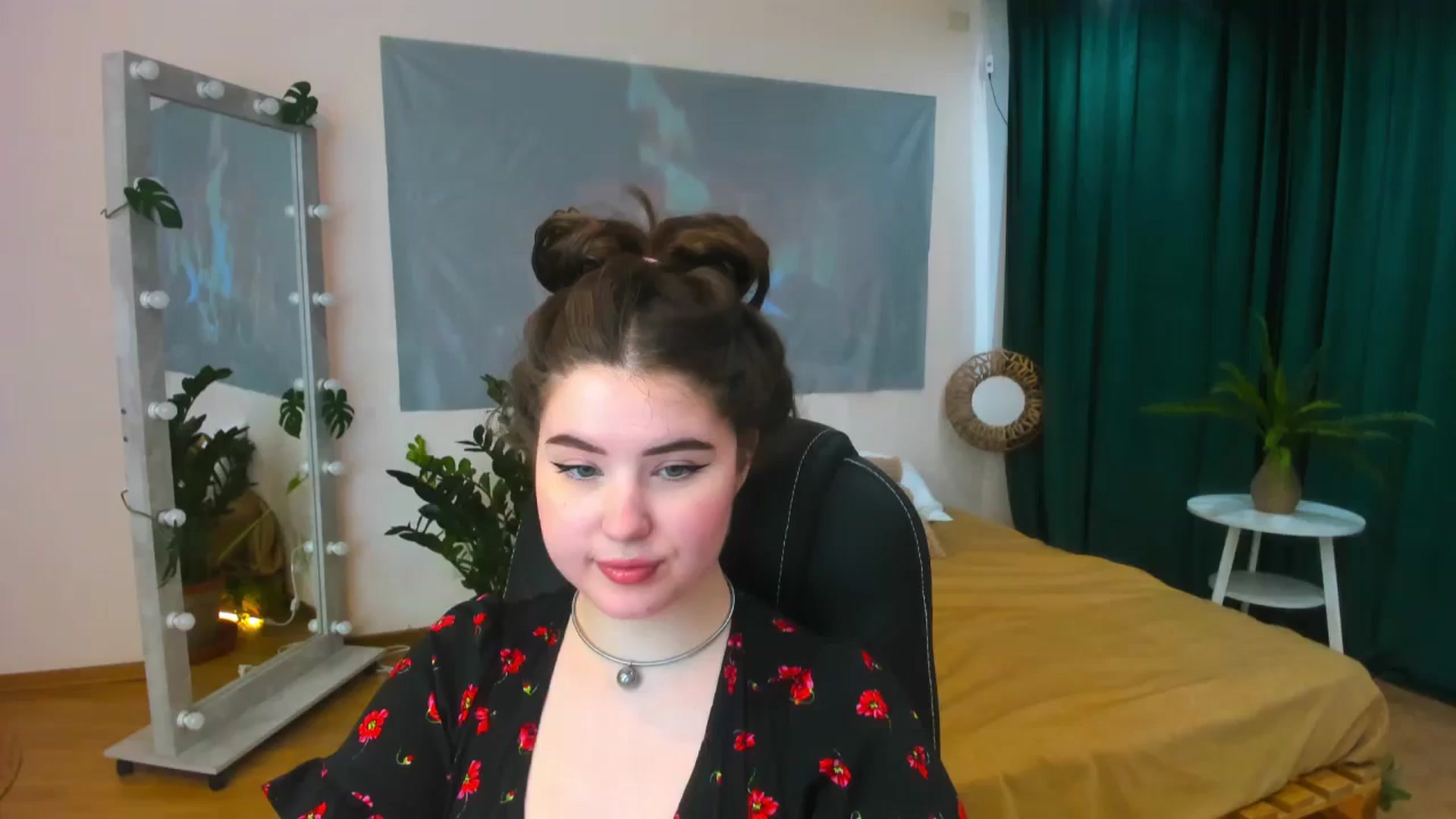 Gallery image thumbnail from AdmireMyEyes's myfreecams stream on, 06/04/2024, 07:33 image 4 of 20