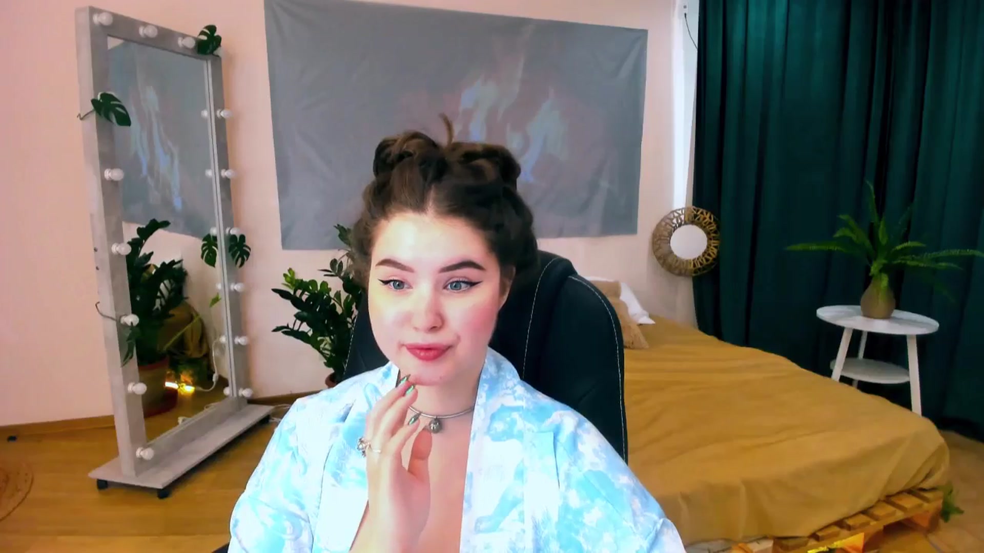 Gallery image thumbnail from AdmireMyEyes's myfreecams stream on, 06/04/2024, 09:47 image 12 of 20